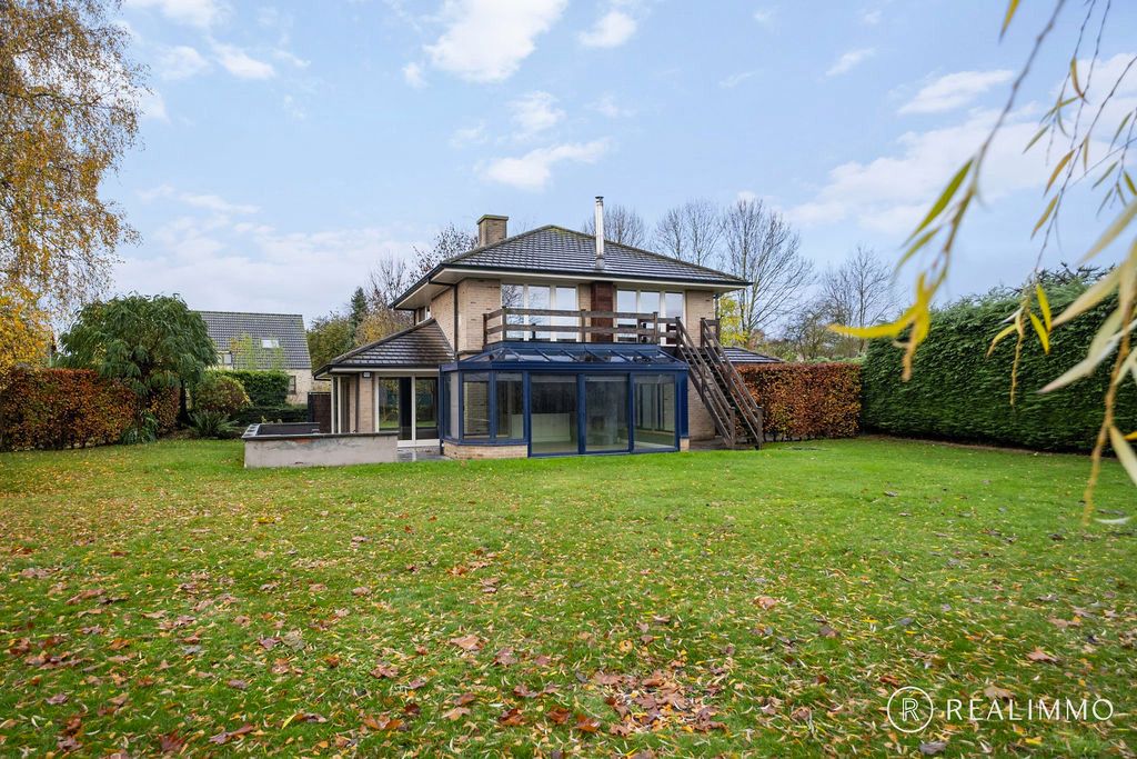Verrassende villa op 1.699 m² ! foto 3