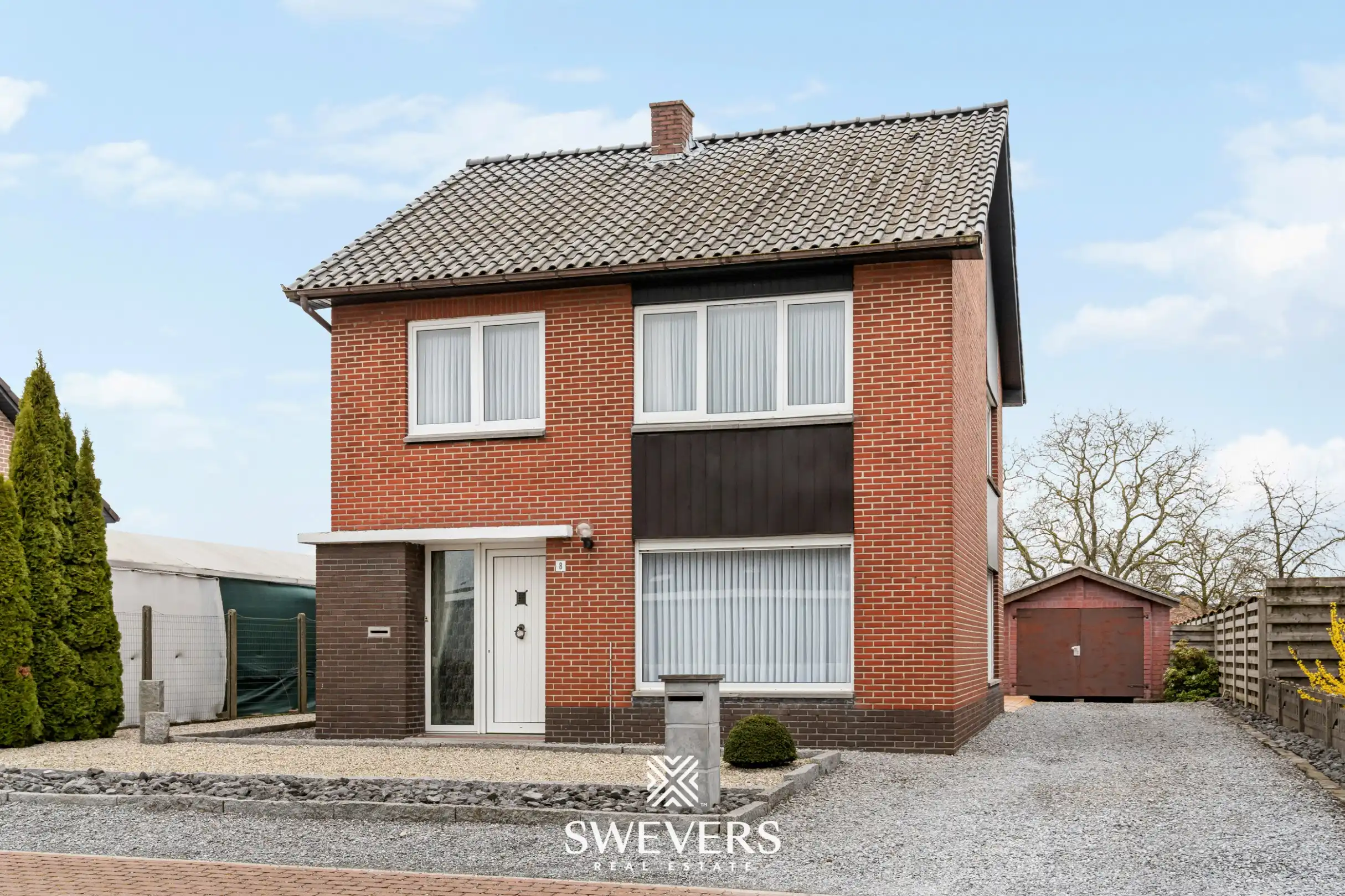 Vrijstaande woning met potentieel in Molenbeersel foto 26