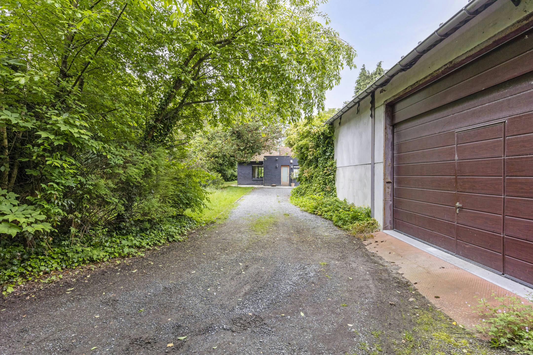 Perceel bouwgrond van 2391 m² in hartje Latem foto 5