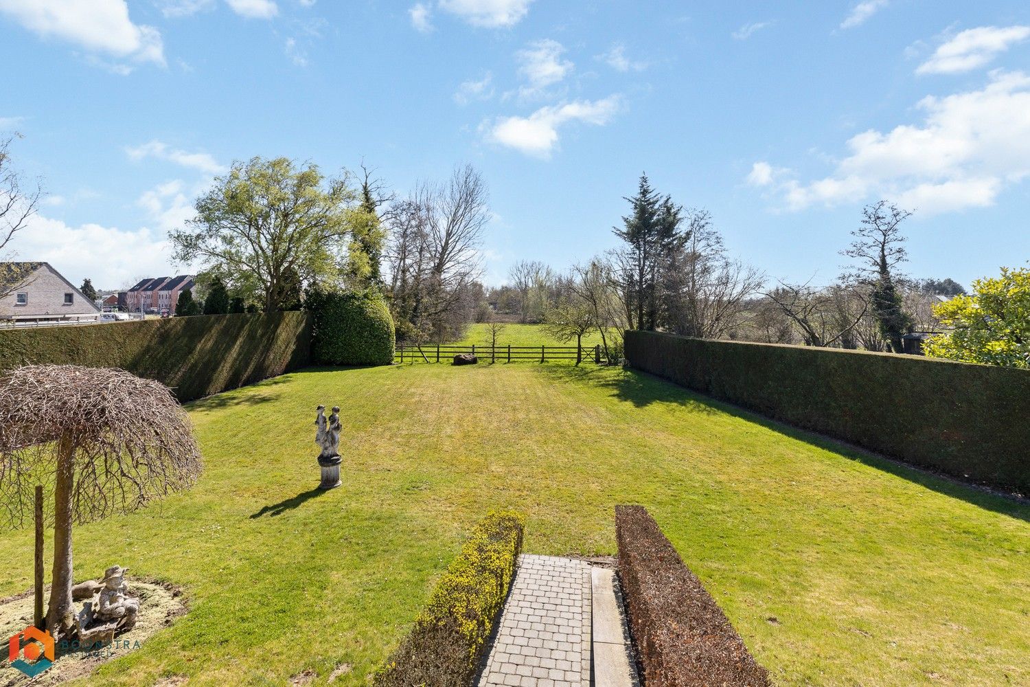 Ruime woning met 4 slpkrs op een perceel van 1387 m² te Putte (Beerzel) foto 3
