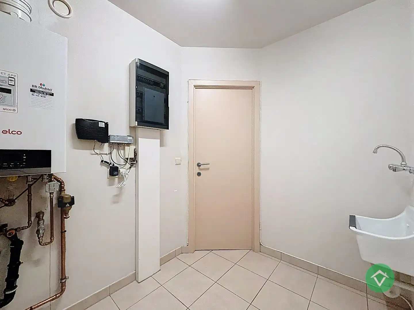 Appartement met 2 slaapkamers en 2 terrassen te Koekelare foto 21