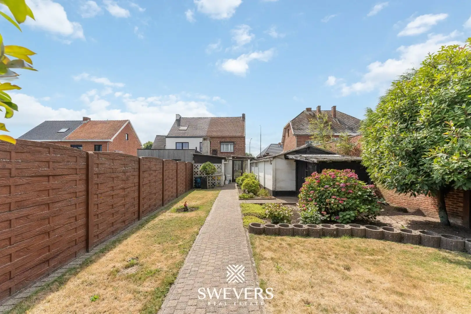 Ruimte en renovatiepotentieel in Tessenderlo-Ham foto 31