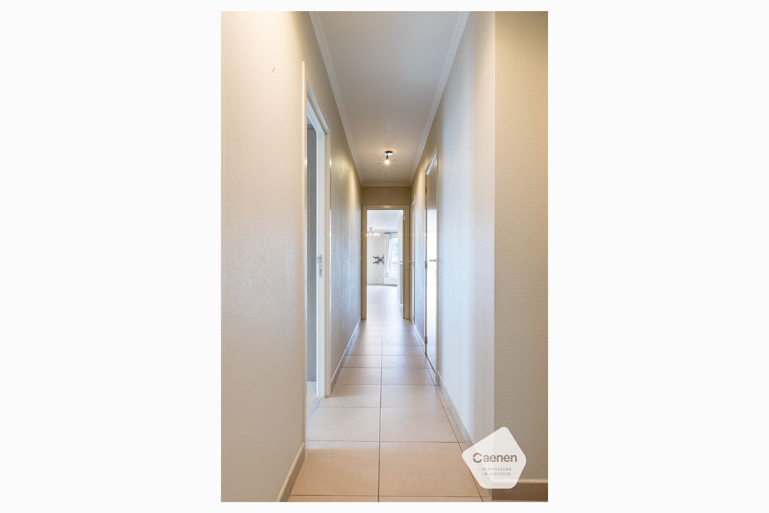 Instapklare appartement met twee slaapkamers aan de grote markt foto 12