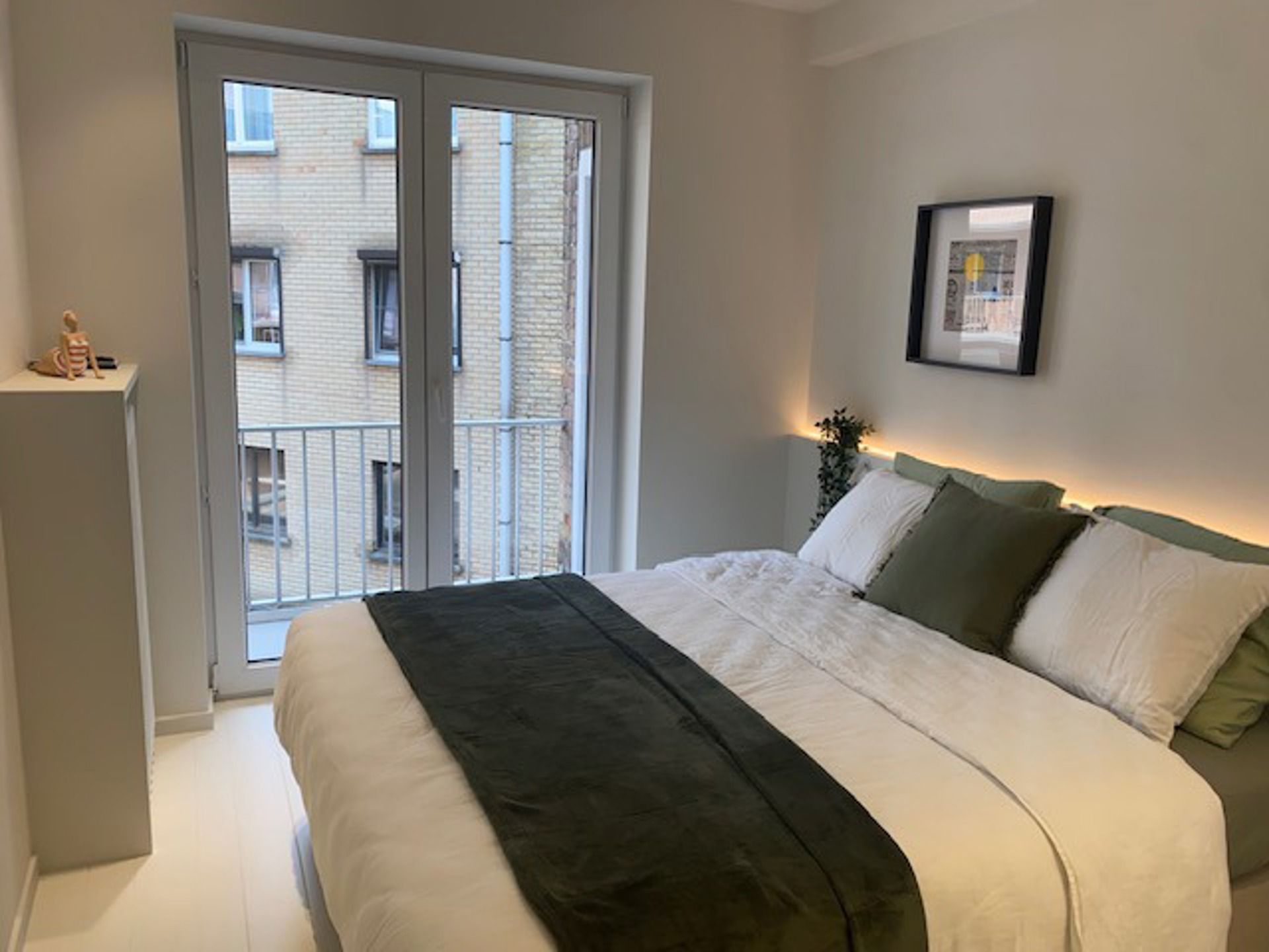 Prachtig gerenoveerd appartement op 100m van de zee. foto 7