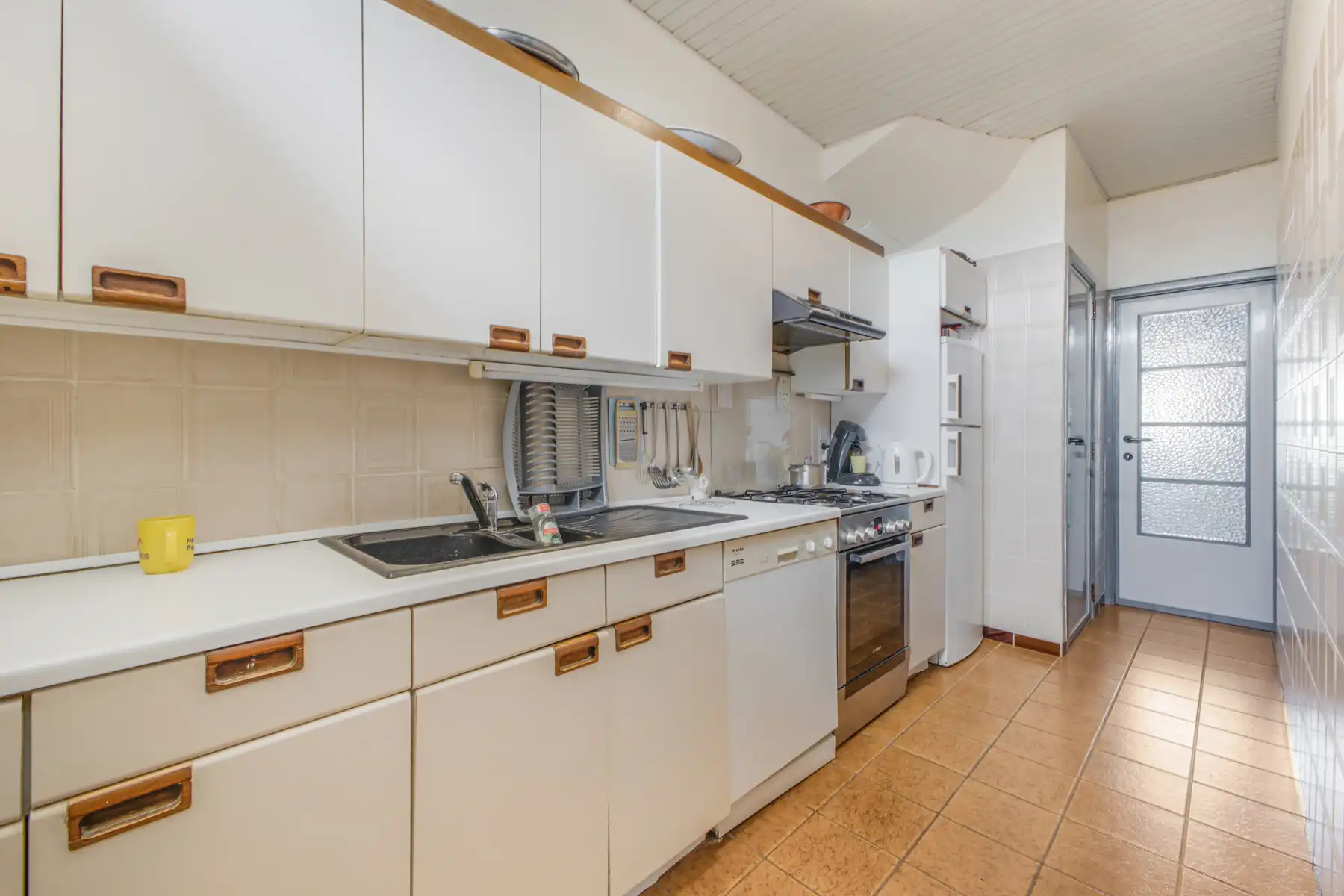 Gunstig gelegen woning met 2 slaapkamers en ZOLDER foto 10