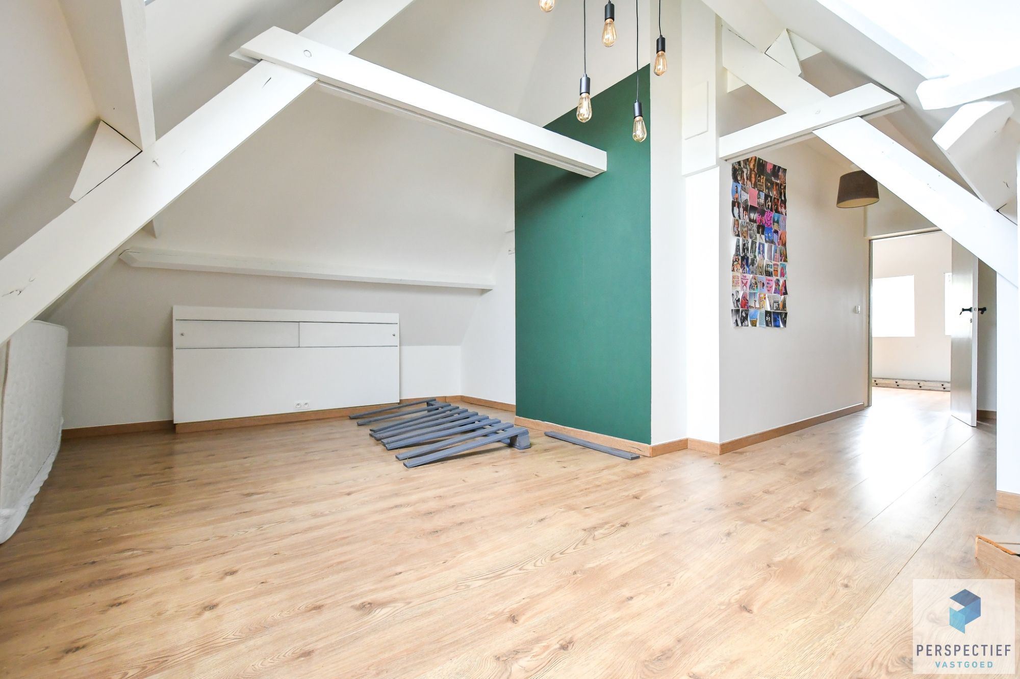 Karaktervolle villa met 5 slpk en atelier op 2291m² te Rollegem foto 28