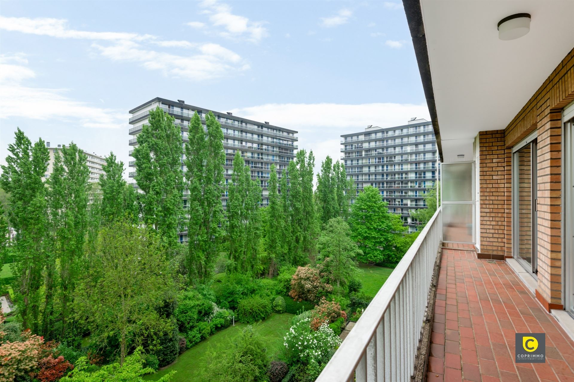 Luxueus 2 slpk app met 2 terrassen op toplocatie! foto 9