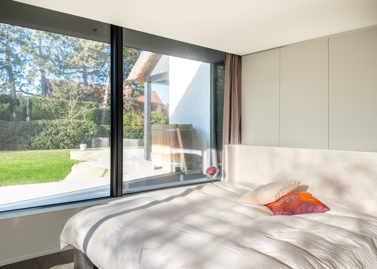 Gerenoveerde villa met 5 slaapkamers te Sint-Idesbald foto 18