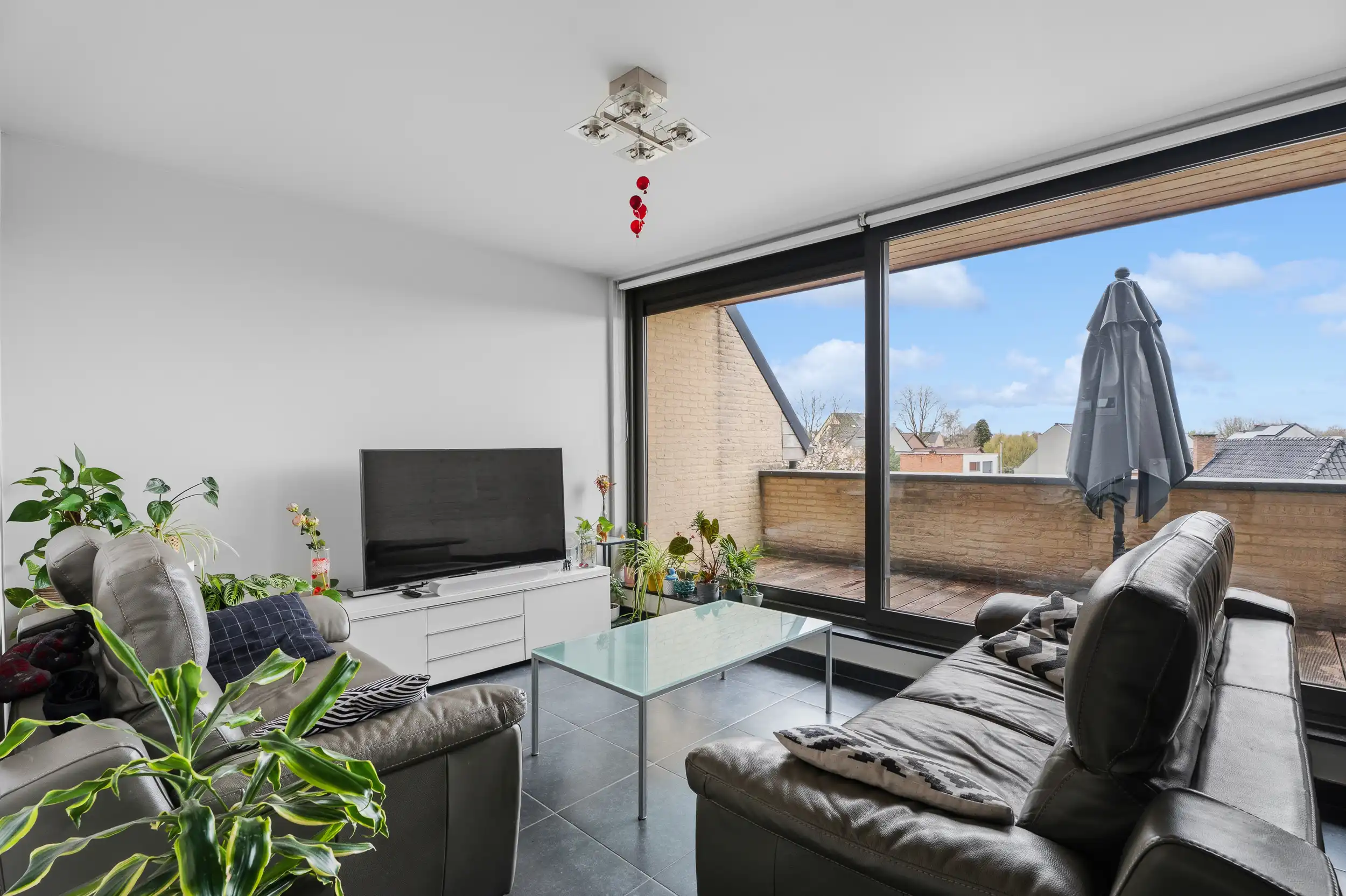 Lichtrijke duplex (EPC B) met 3 slpks,zonnig terras & garage foto 5