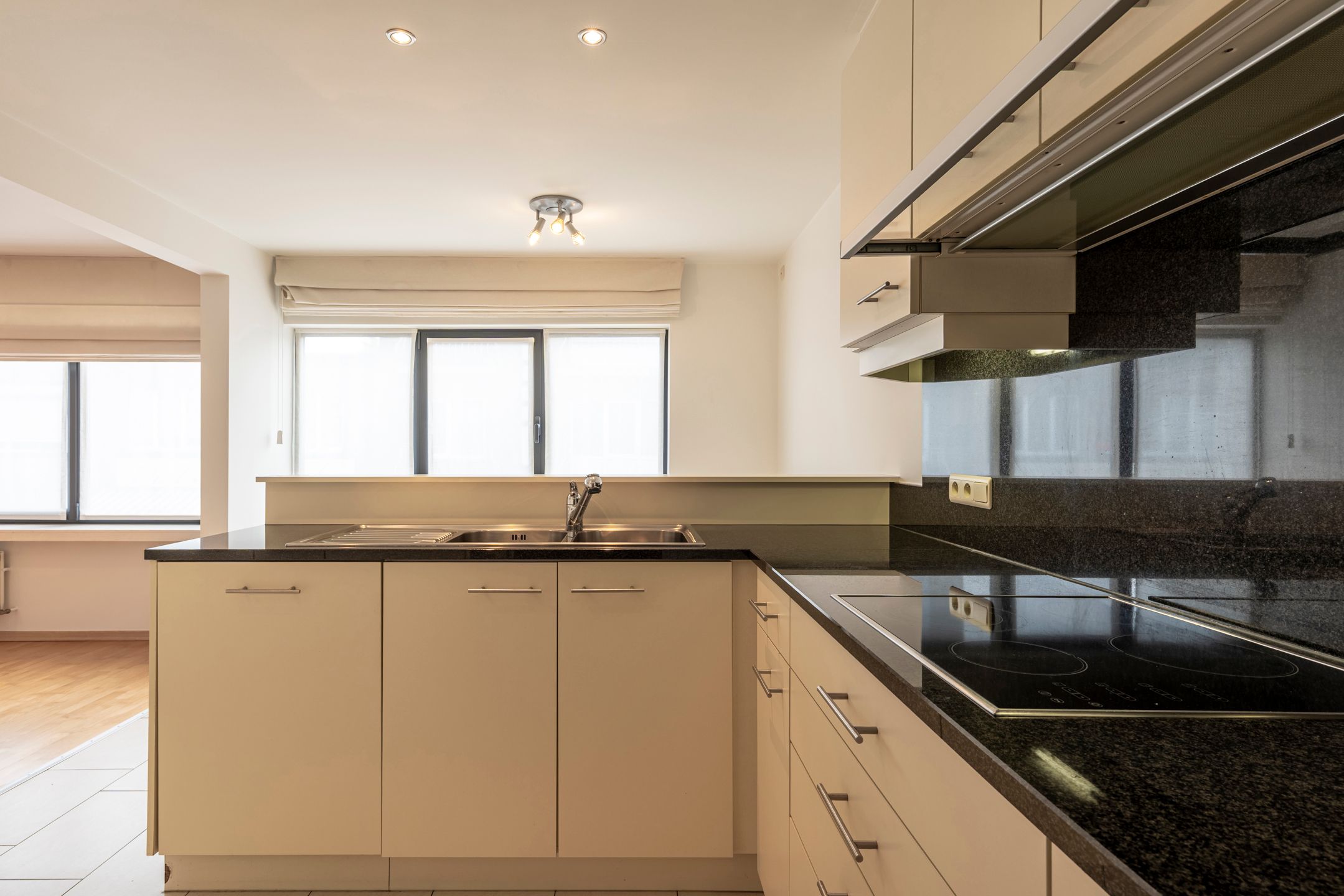 Uitstekend appartement met groot terras in Arendonk foto 10