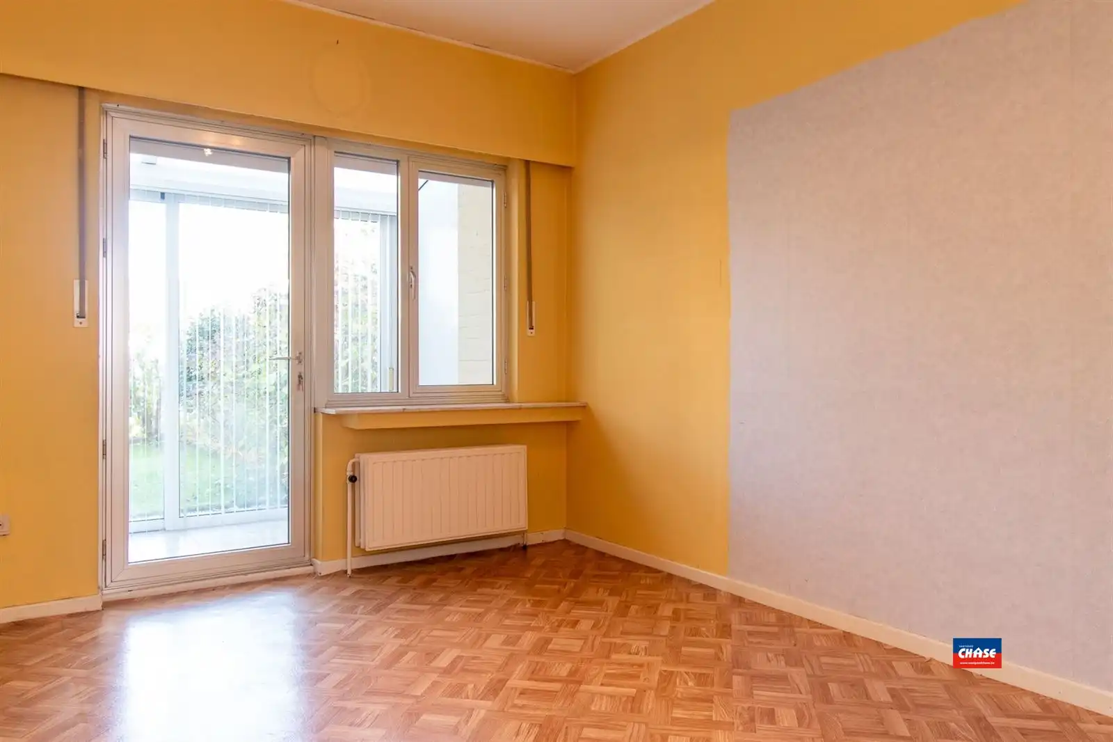 !!! VERKOCHT ONDER VOORWAARDEN !!! Gelijkvloersapp. met 2 slpks, tuin + garage foto 9