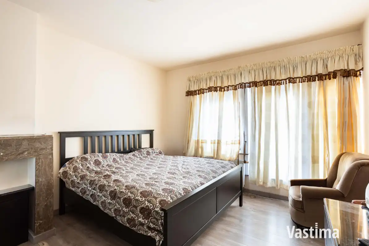 Instapklare stadswoning met 3 slaapkamers, 2 badkamers en tuin foto 10