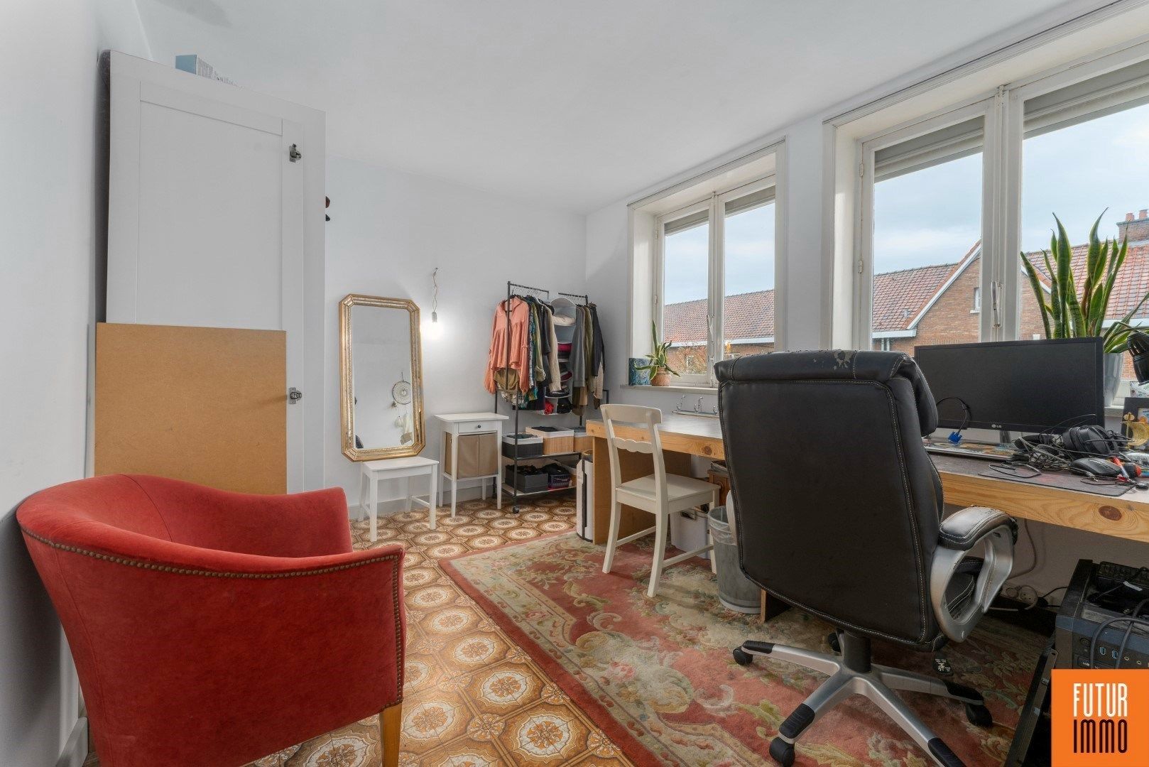 Te renoveren woning in leuke buurt Bosmolens foto 14