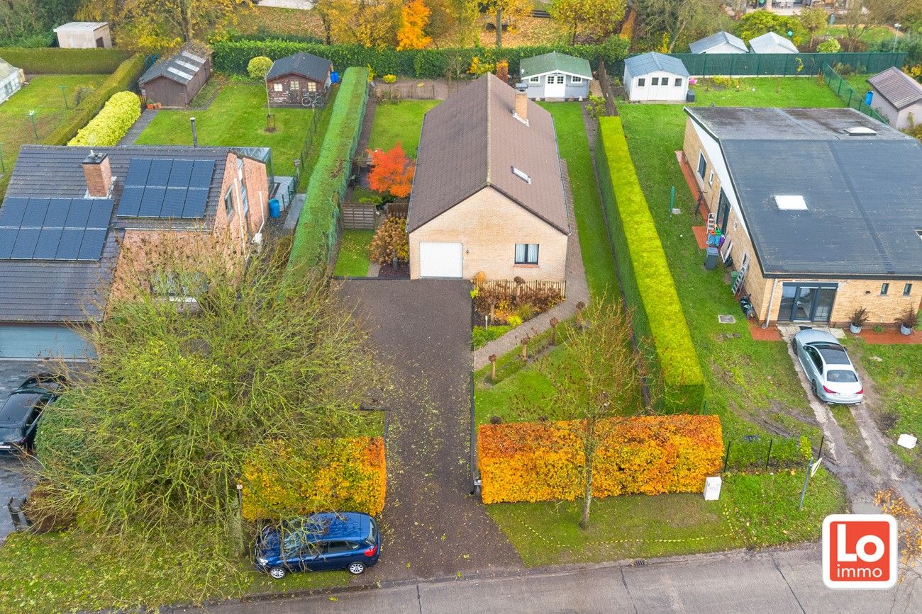 IN OPTIE!! Degelijke goed onderhouden gelijkvloerse woning met inpandige garage op een toplocatie nabij het centrum van Lochristi. foto 24