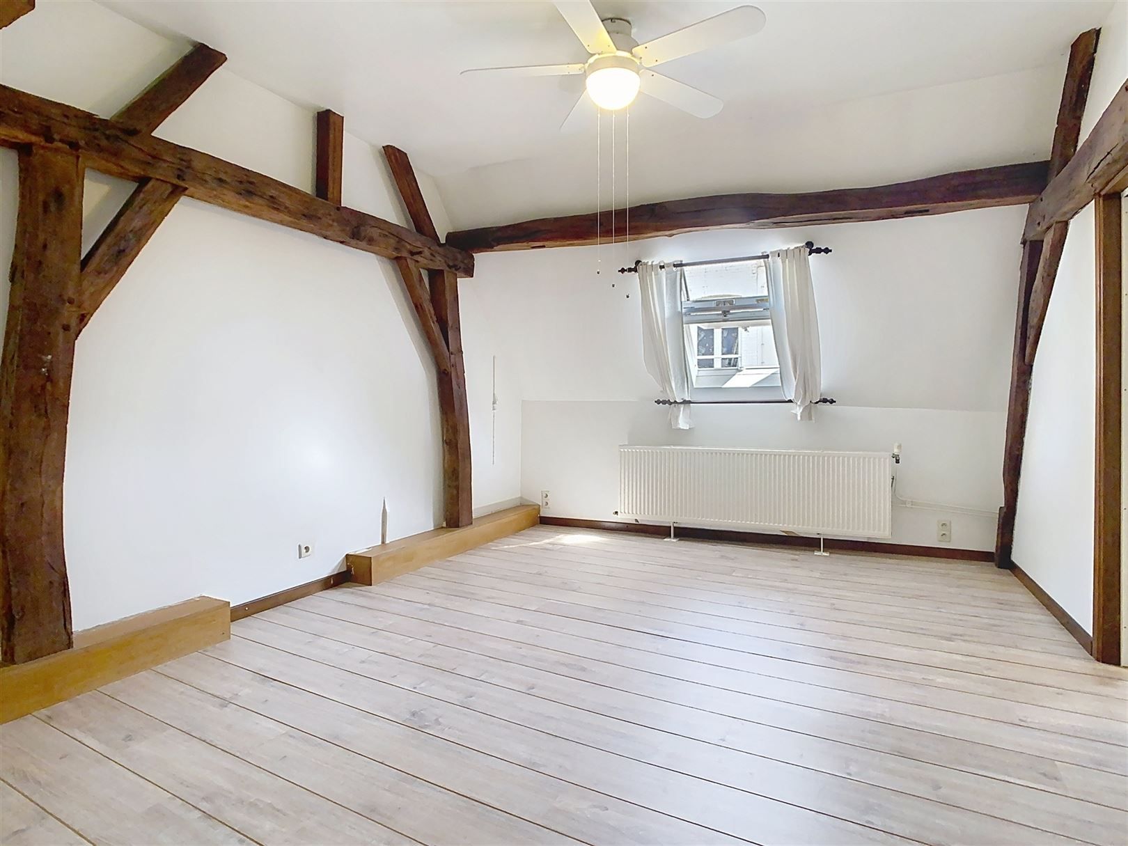 Stadswoning, 1 slpk en terras + optie handel foto 25