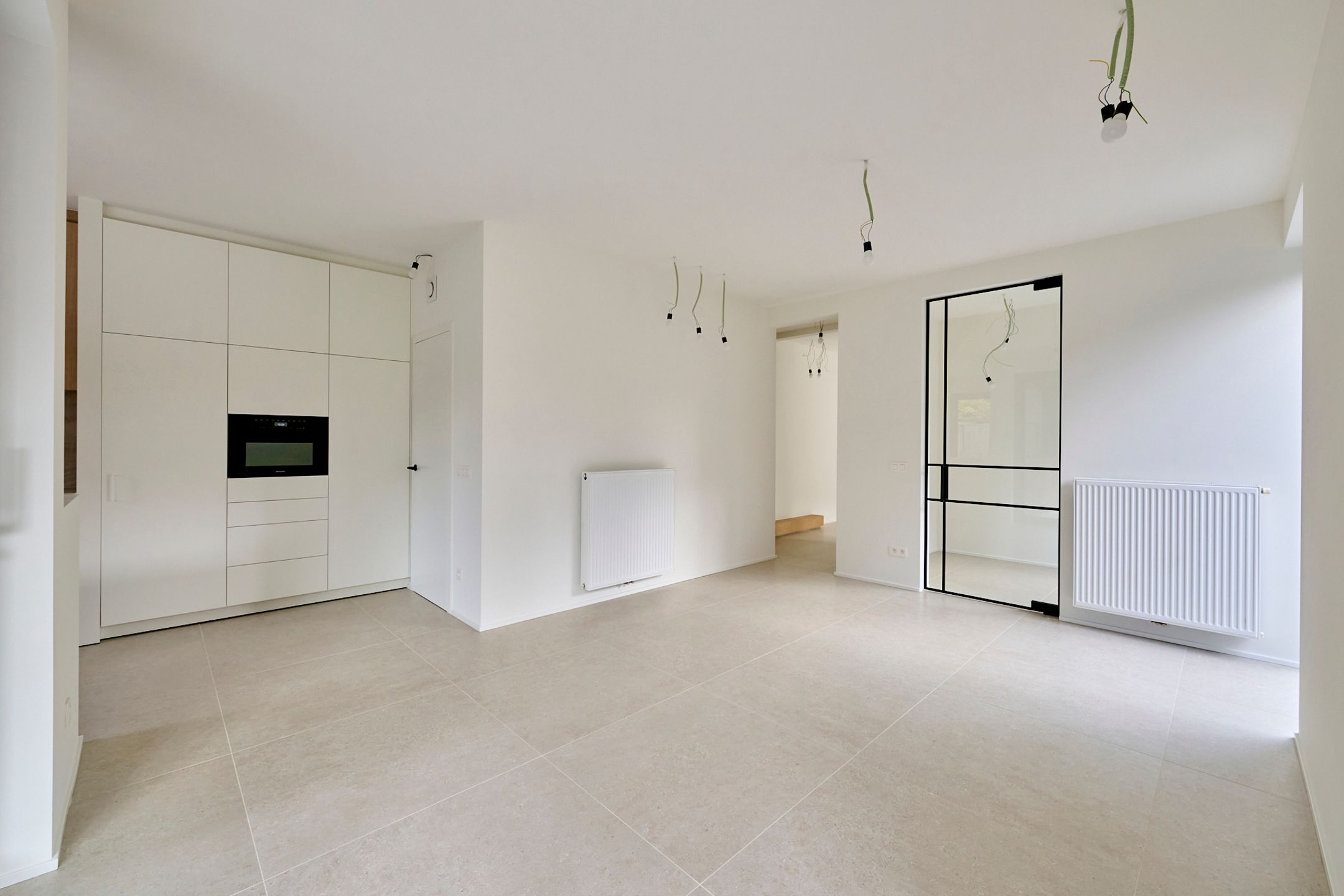 Ruime woning met 4 of 5 slaapkamers en 2 badkamers foto 9