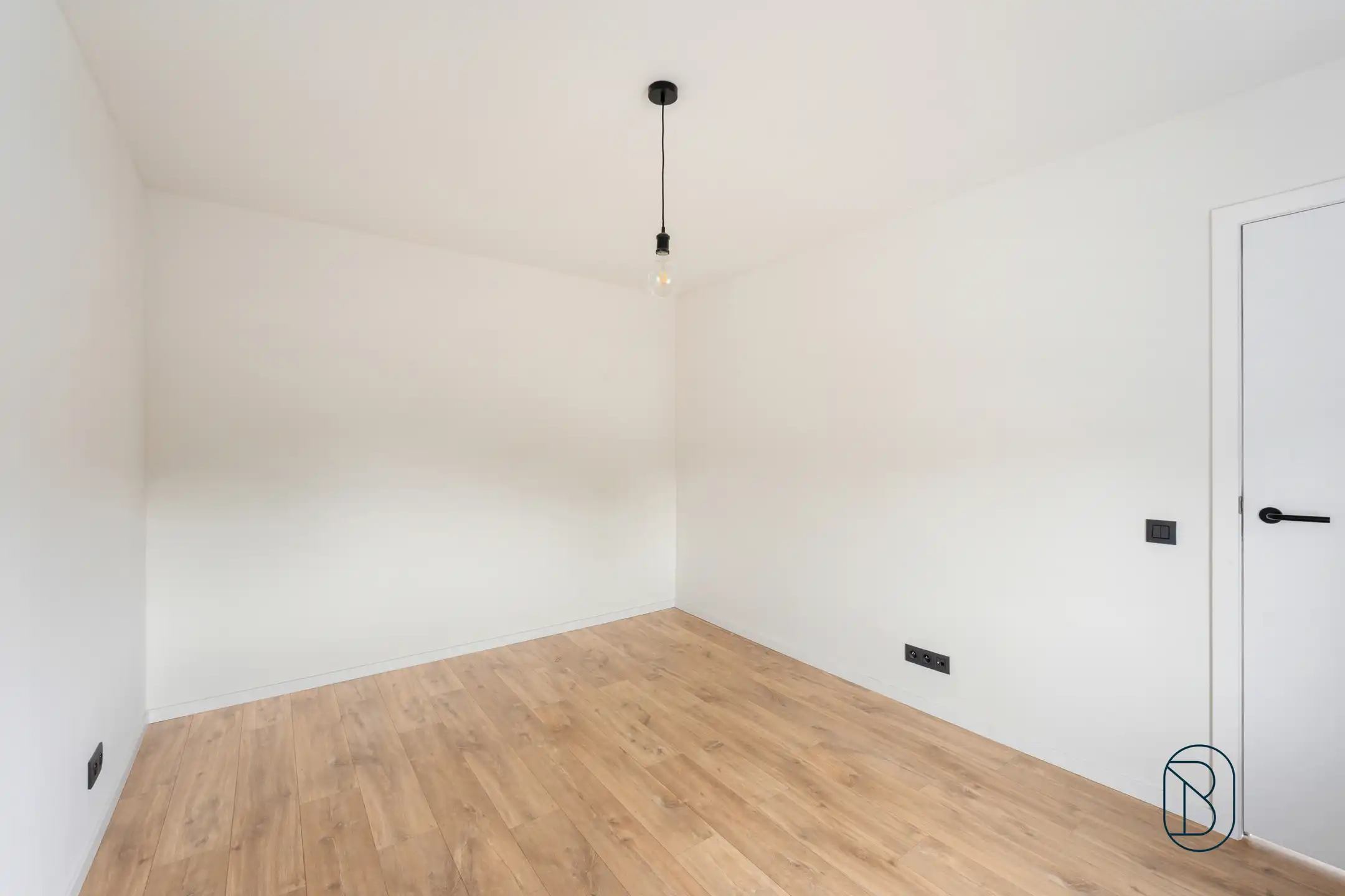 Leuke woning met 2 slk en terras (ideale investering!) foto 12