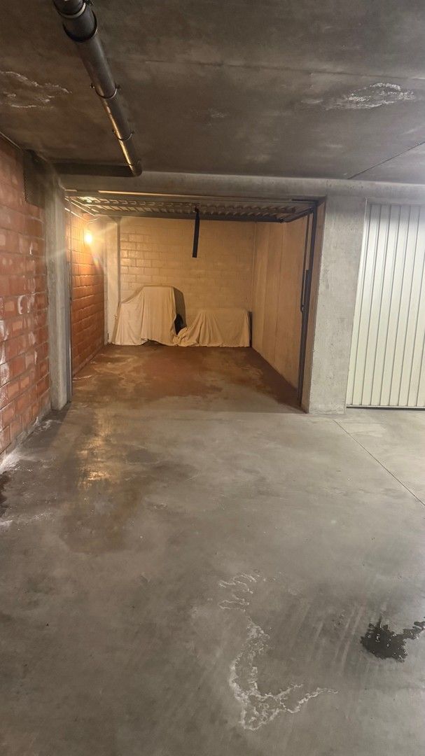 Garage te koop foto 2