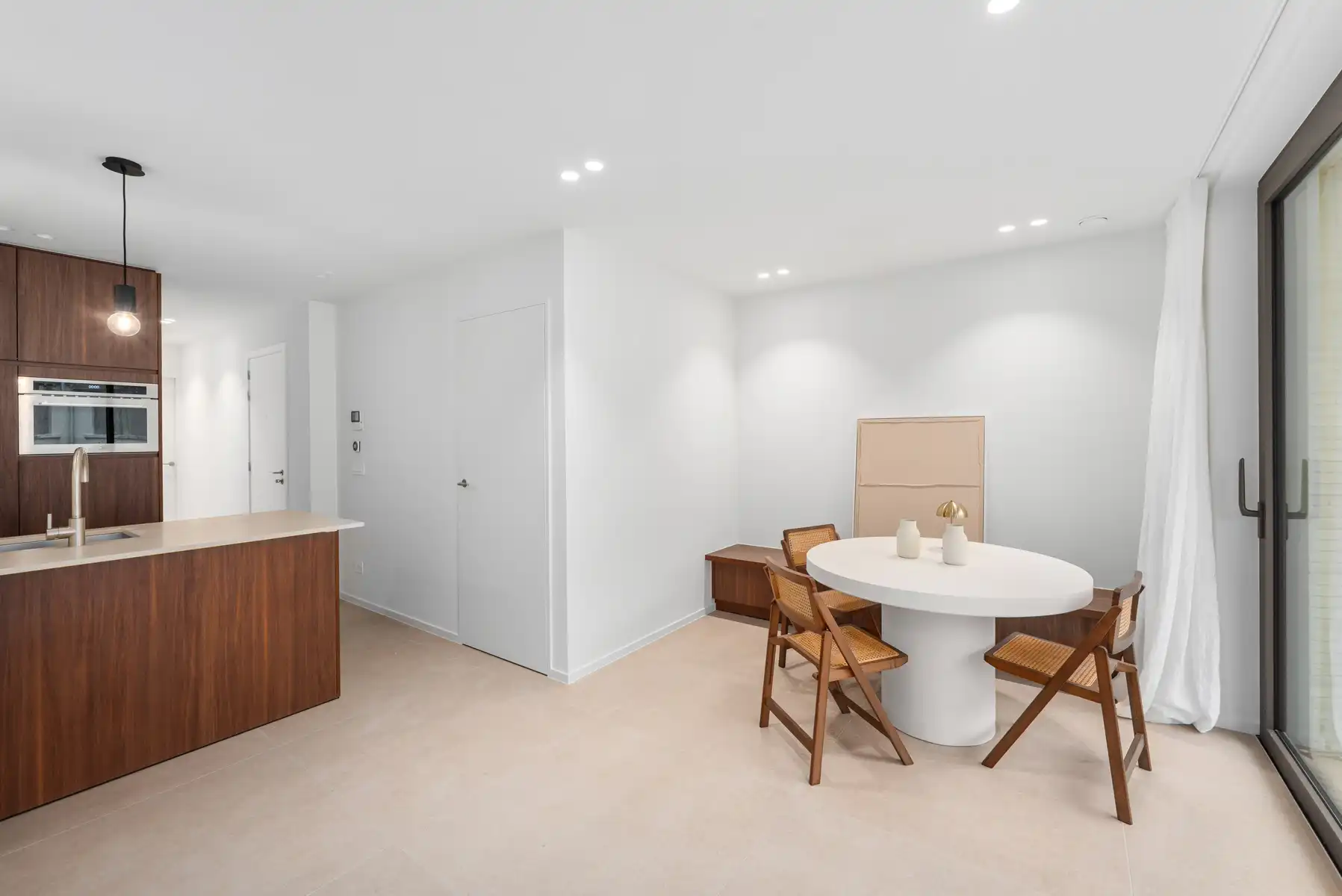 Prachtig appartement op een paar passen van het strand foto {{pictureIndex}}