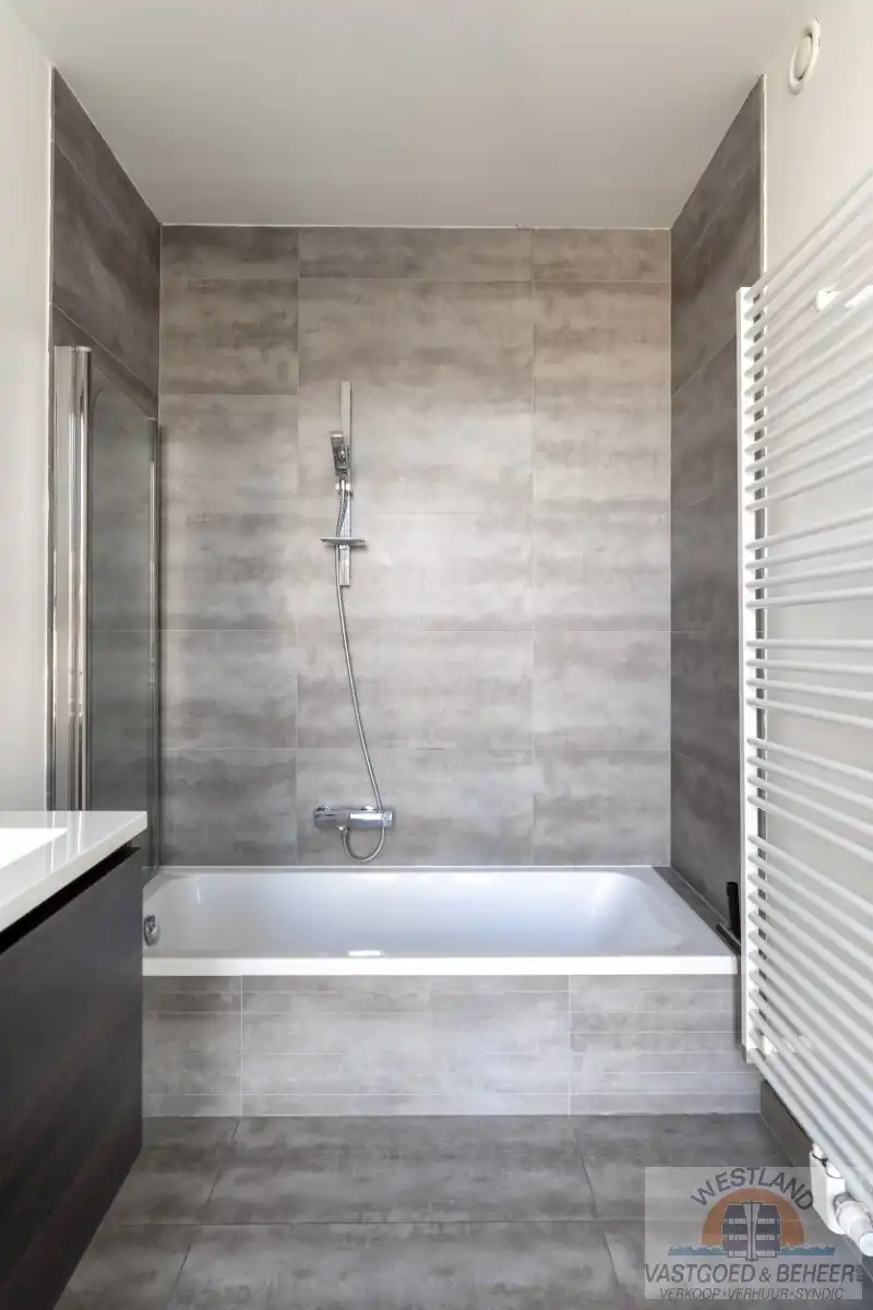 Schitterend 2-slaapkamer appartement in het hart van Sint-Idesbald foto 12