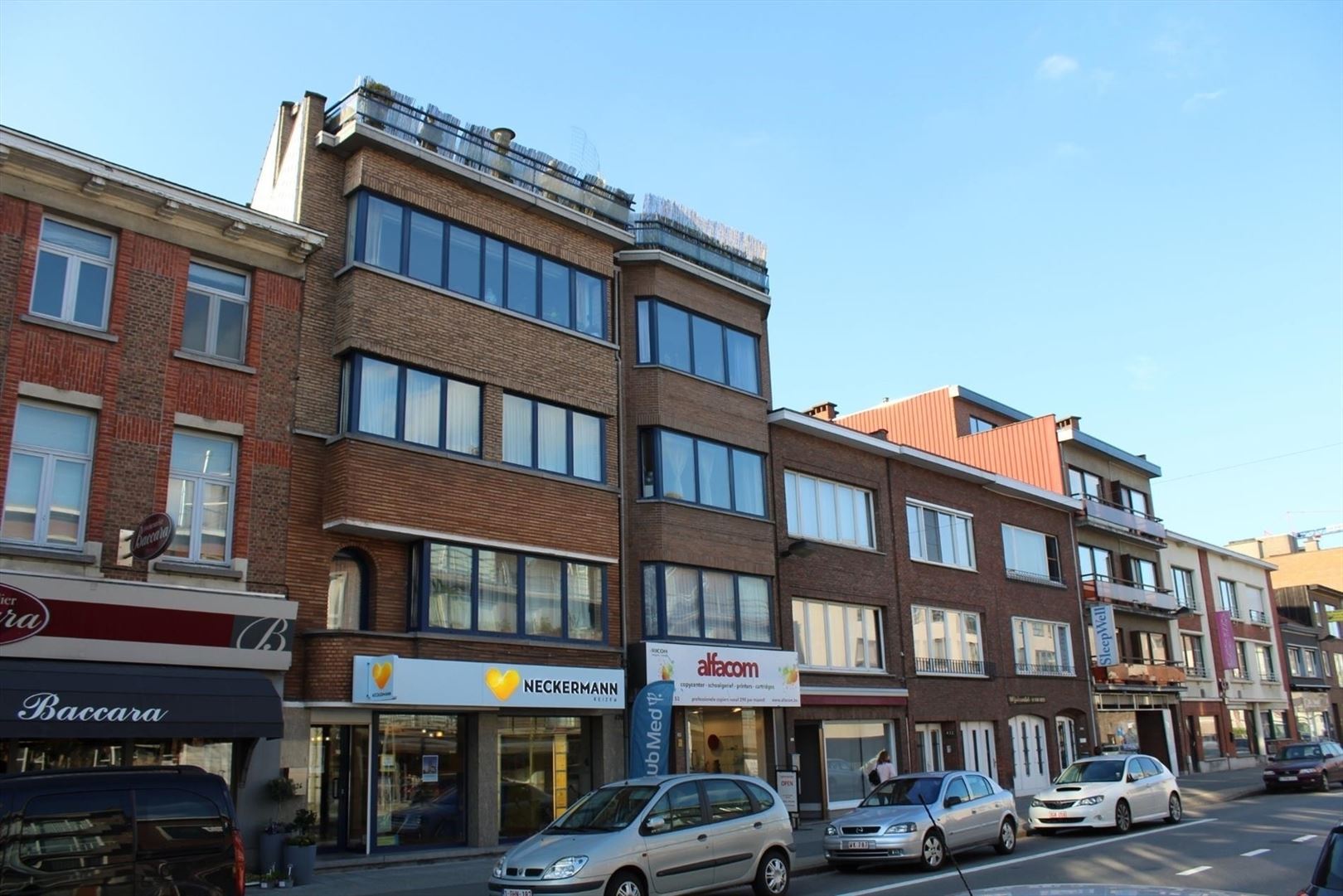 Dakappartement met twee ruime terrassen centrum Brasschaat  foto {{pictureIndex}}