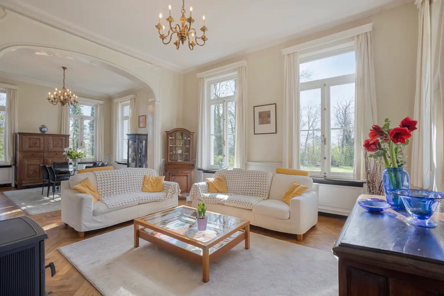 VILLA MET KOETSHUIS EN LANDGOED IN TIENEN foto 8