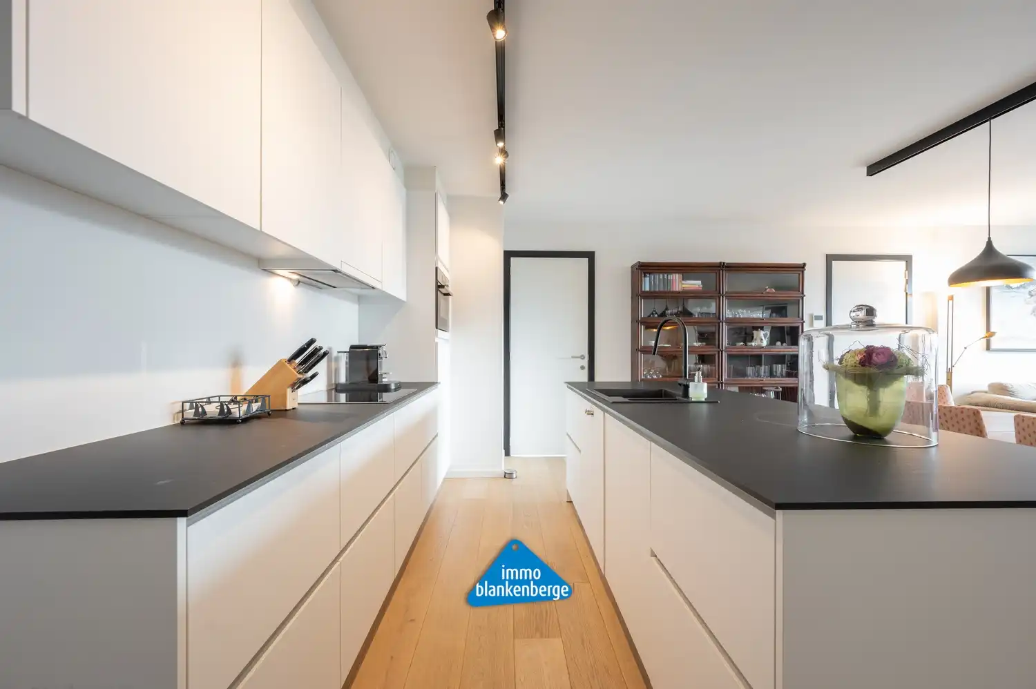 Exclusief Duplexappartement (240m²) met Drie Ruime Terrassen foto 14