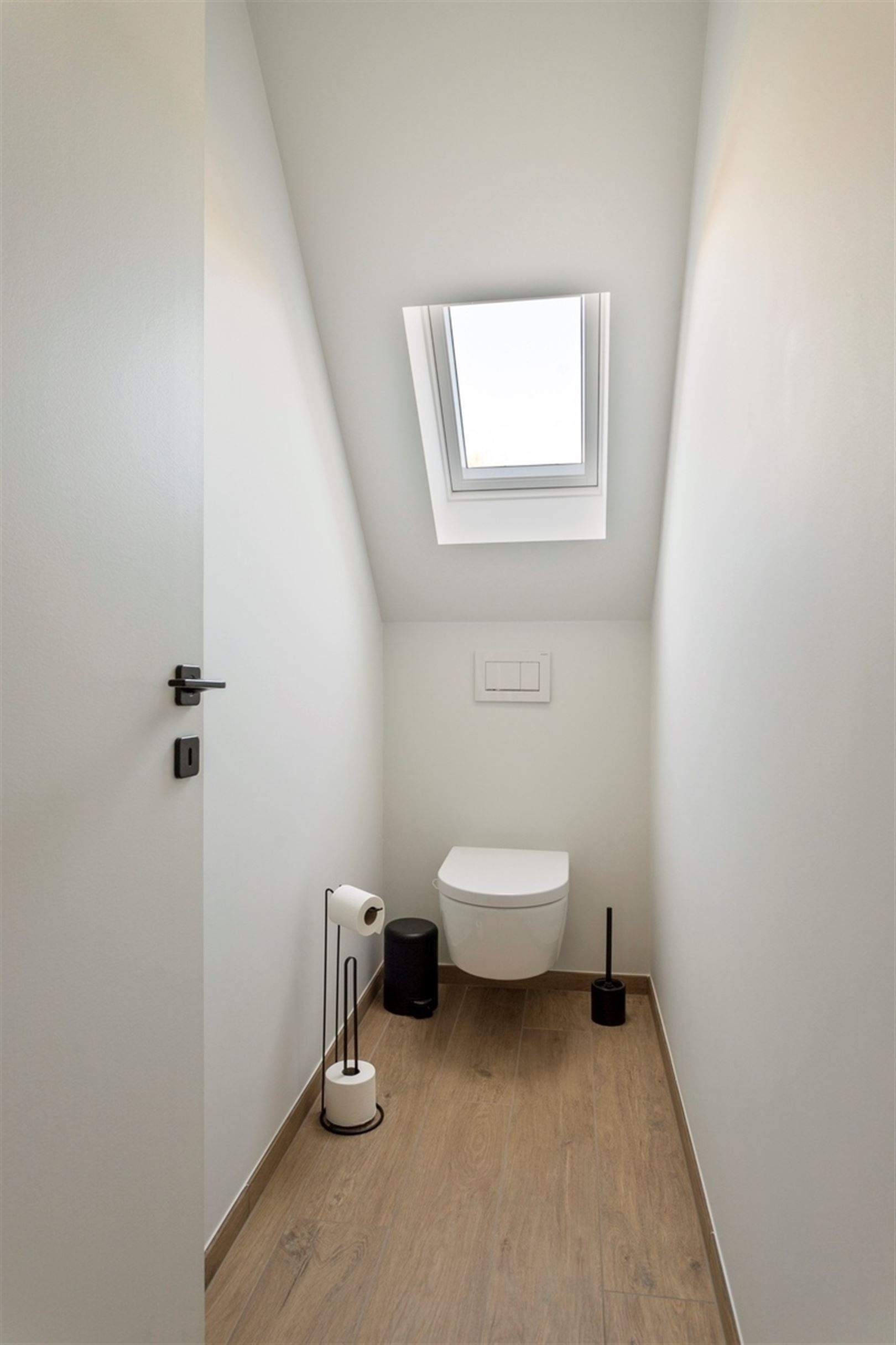 Instapklare mooi gelegen woning in deelgemeente Bevere foto 22