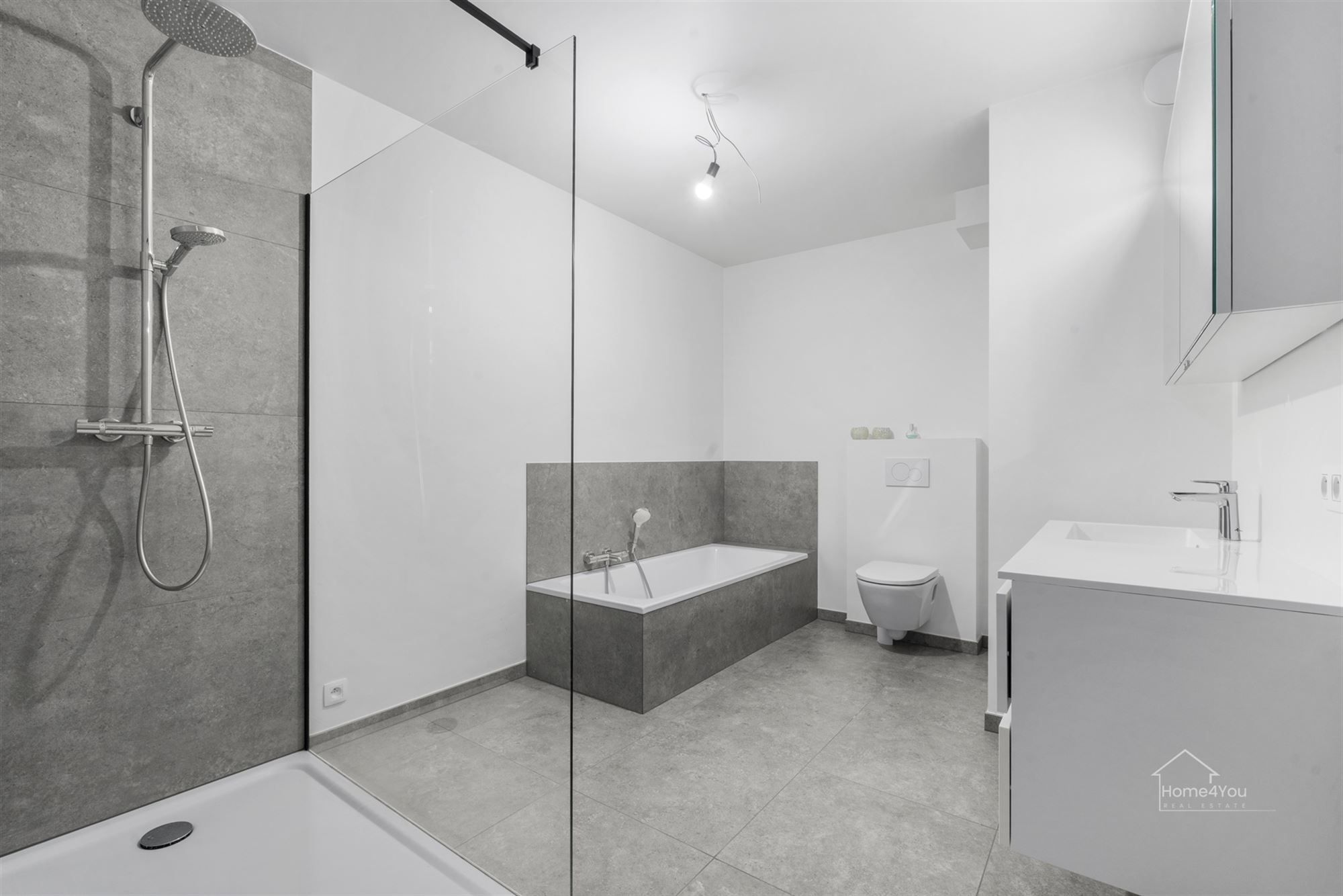 Zeer ruim 3 slaapkamer appartement (2023)  foto 9