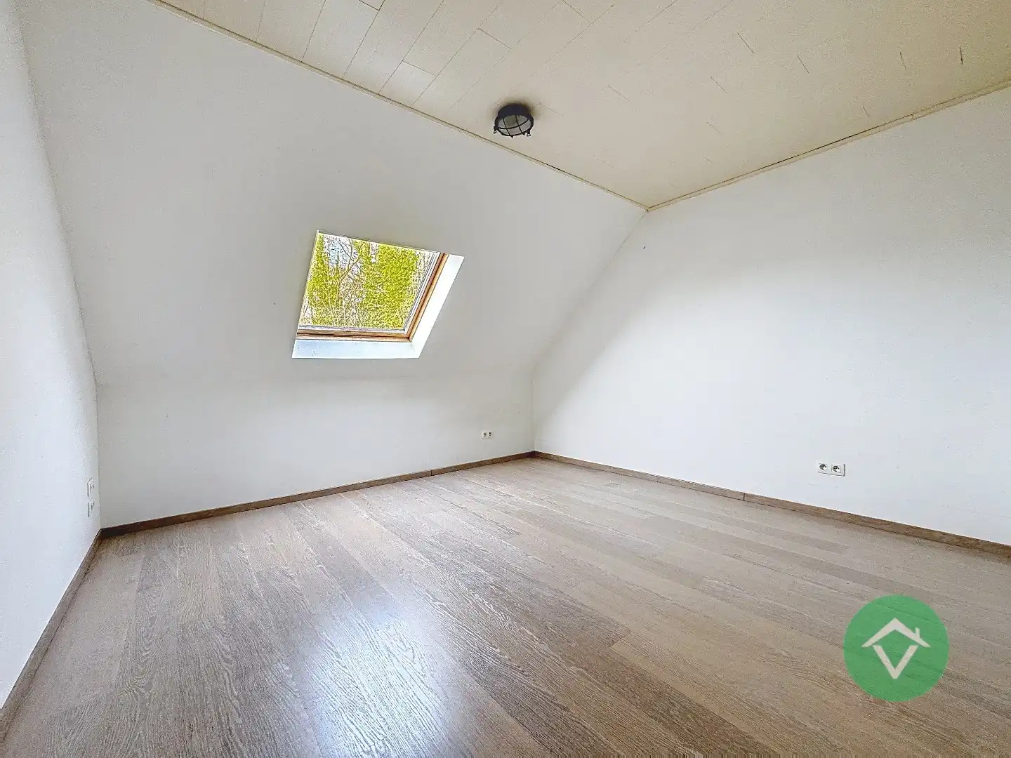 Woning met 3 slaapkamers en garage te Houthulst  foto 15