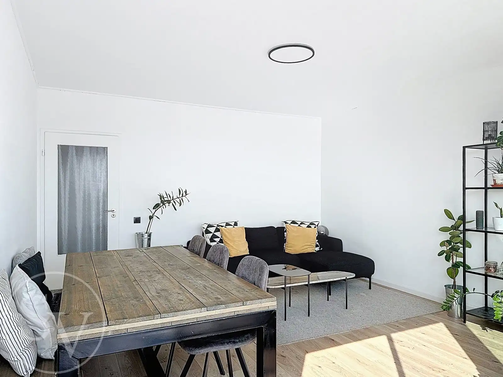 Semi bemeubeld appartementje. foto 5