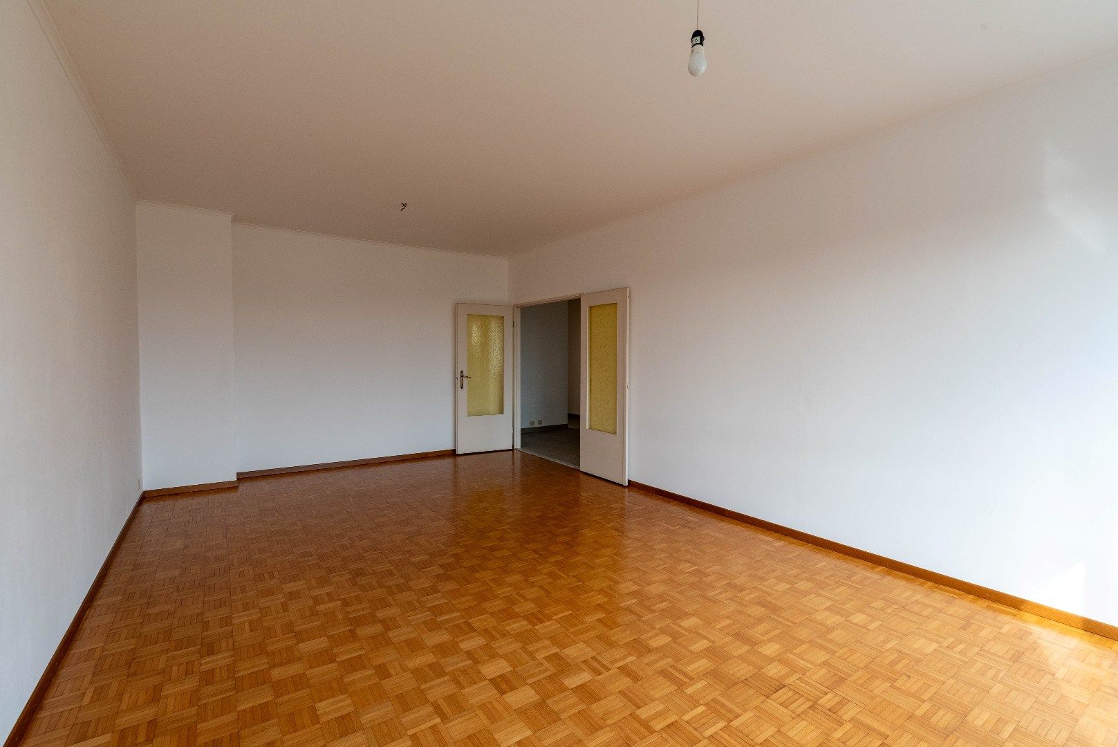 Instapklaar appartement met 2 slaapkamers op centrale ligging foto 3