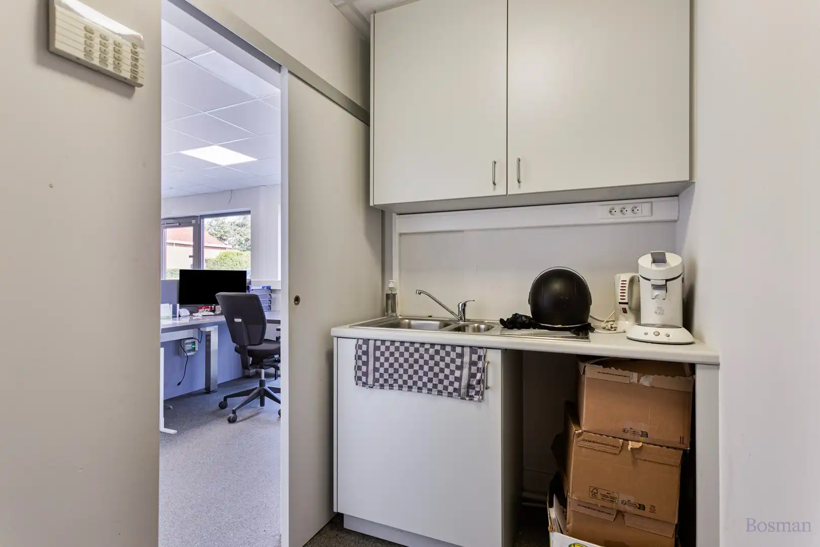 Handelspand te koop in het centrum van Tessenderlo foto 7