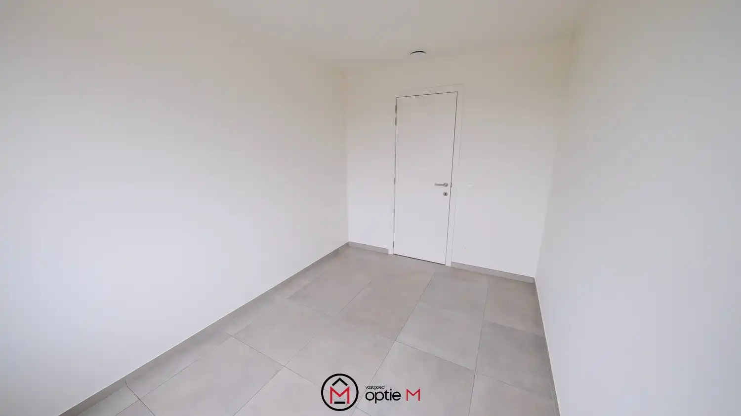 Modern BEN-appartement met 3 slpk en terras in Diepenbeek foto 12