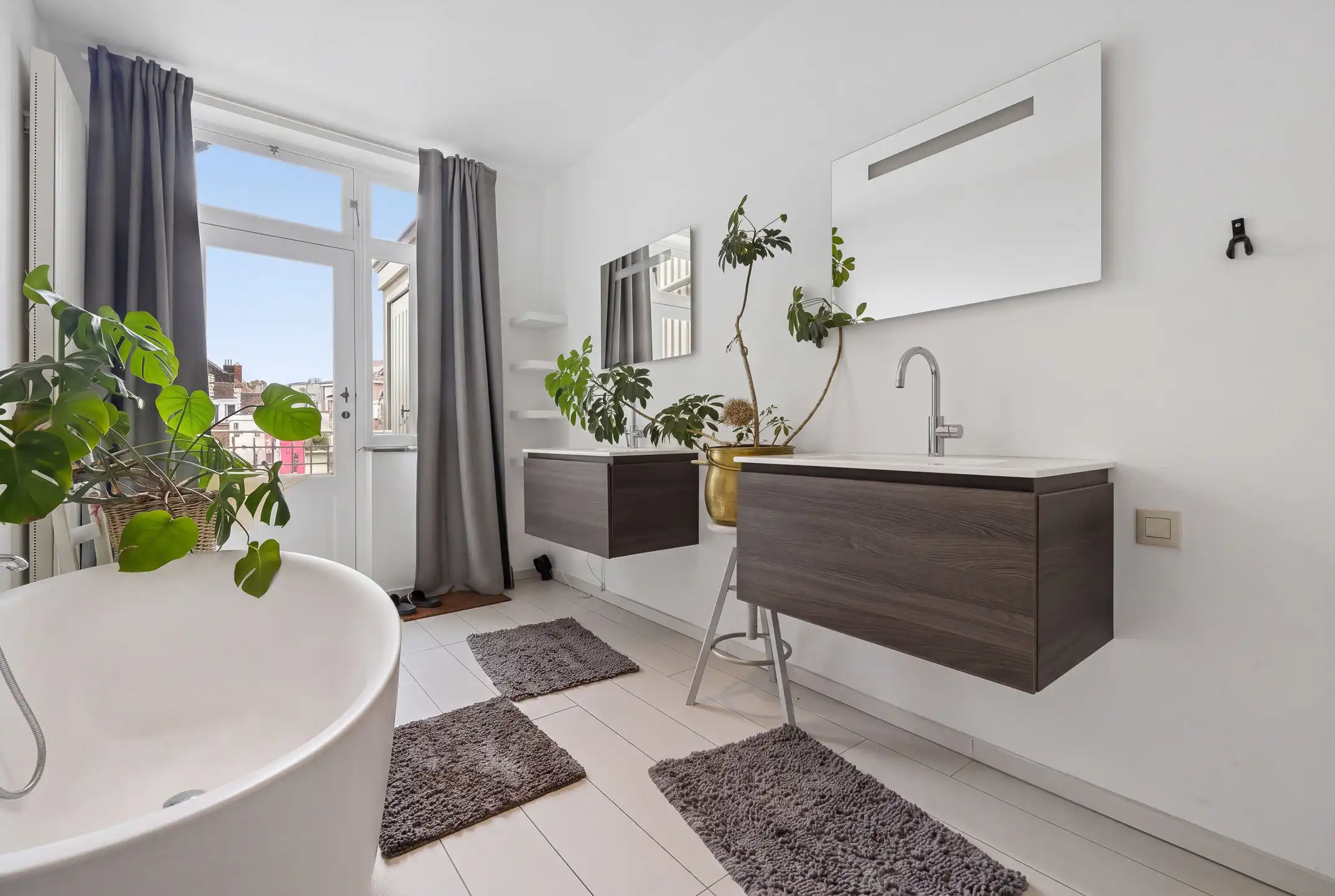 SINT-GILLIS, karaktervol appartement van 180 m²  foto 19