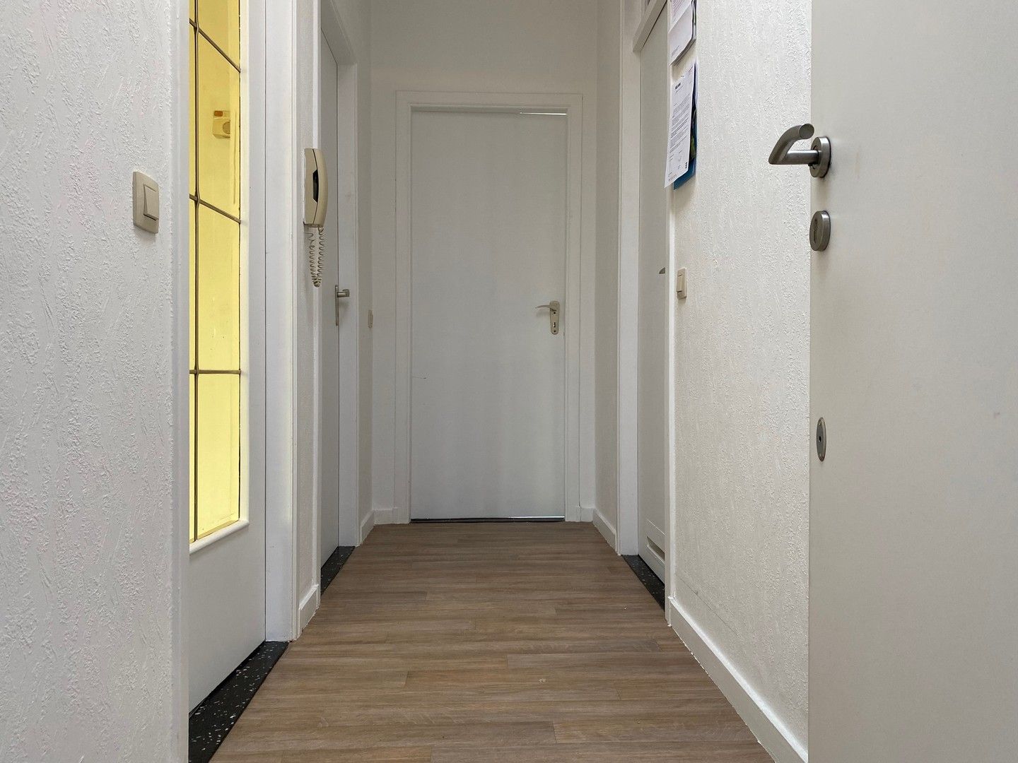 Lichtrijk appartement aan het park van Brasschaat (geen lift aanwezig). foto 11