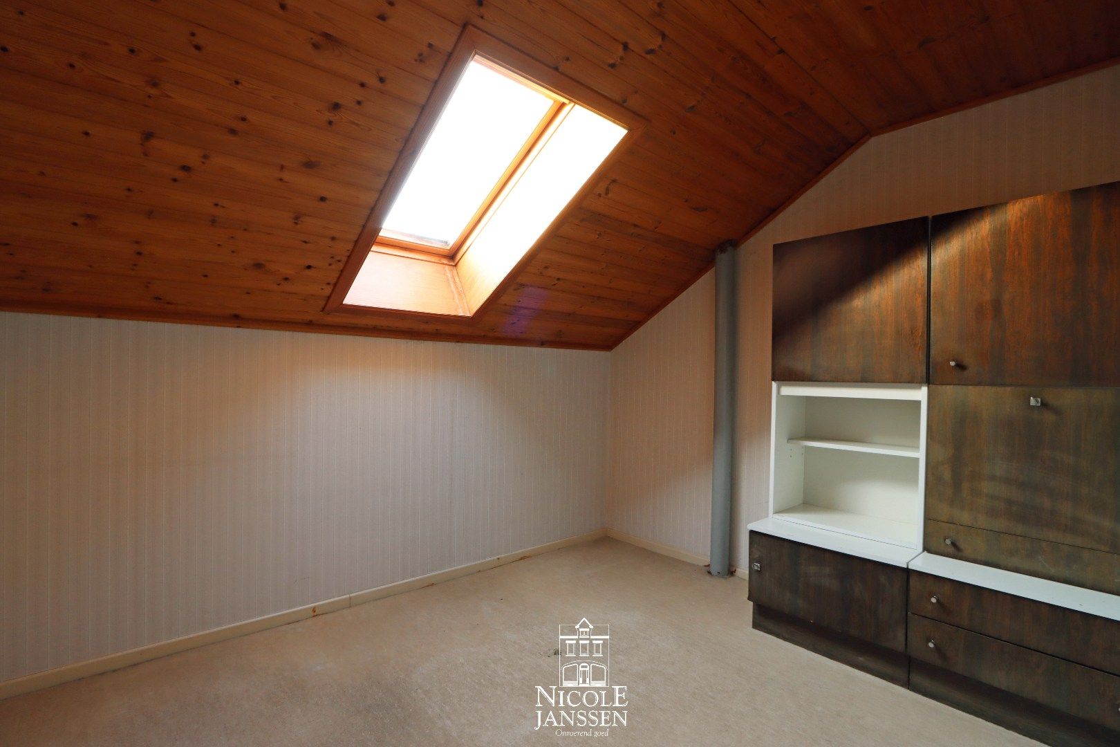 Verrassend ruim ingedeelde woning met tuin foto 29