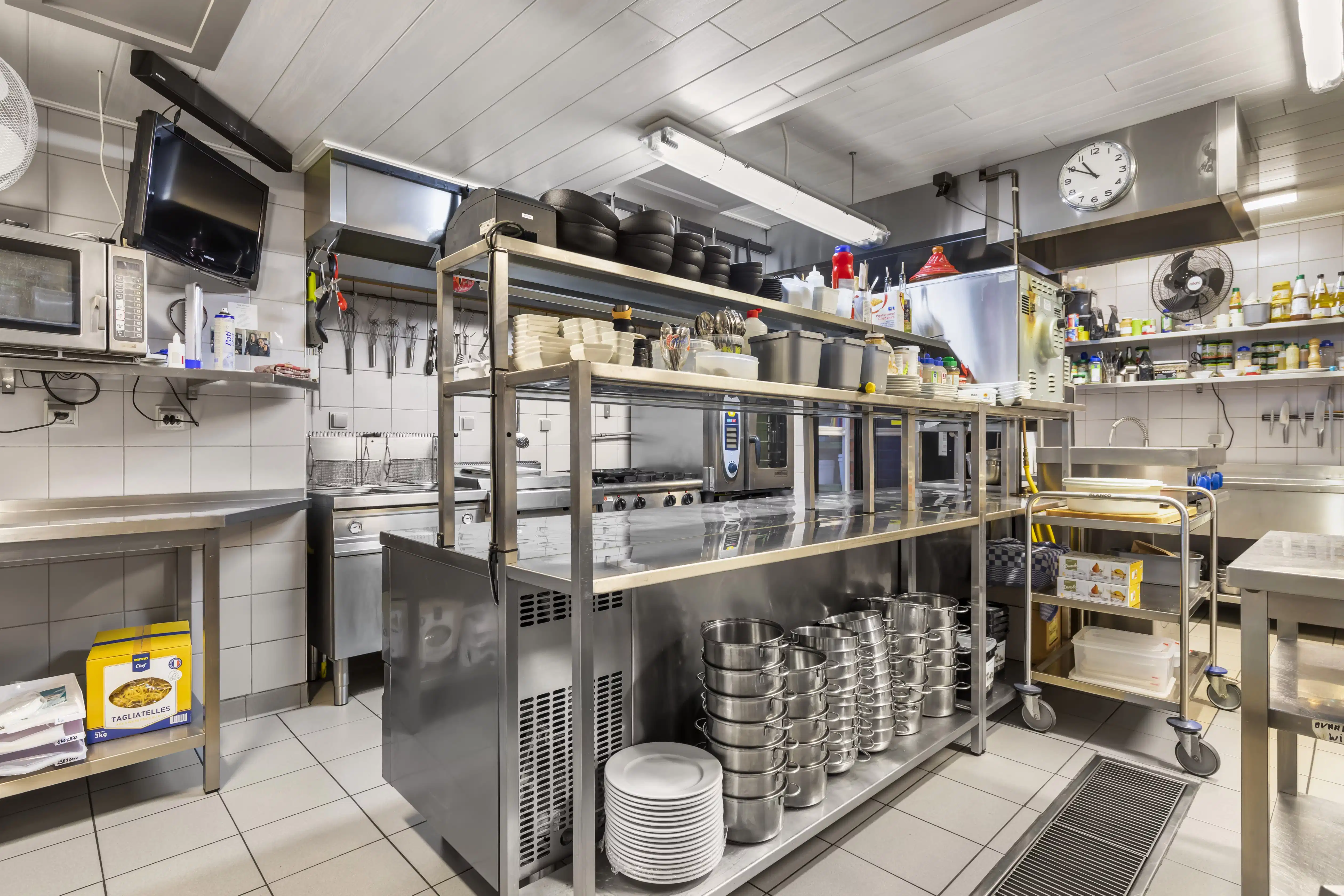Handelspand op AAA+ locatie foto 26