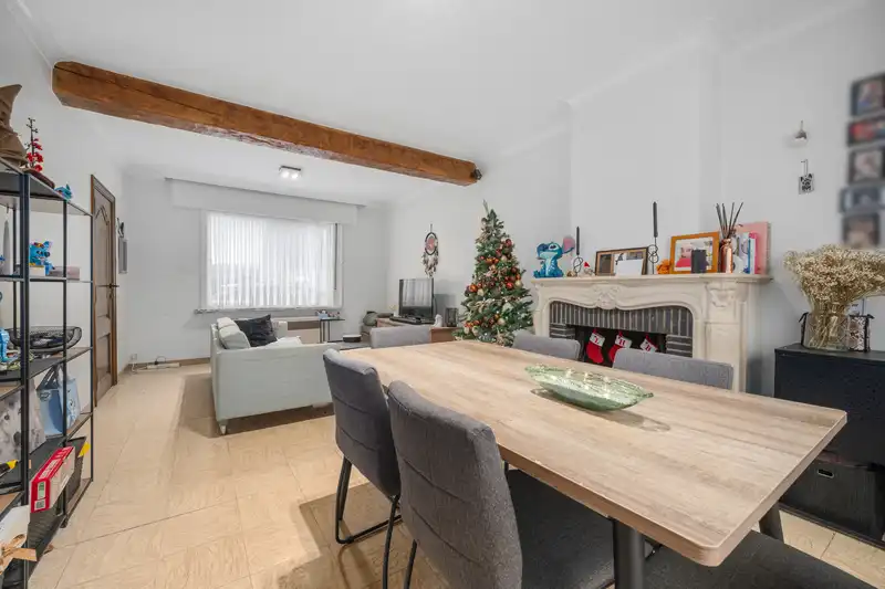 Roeselare : Op te frissen hoekwoning met gezellige tuin  voorzien van 3 slaapkamers&nbsp;en veel potentieel. foto 4