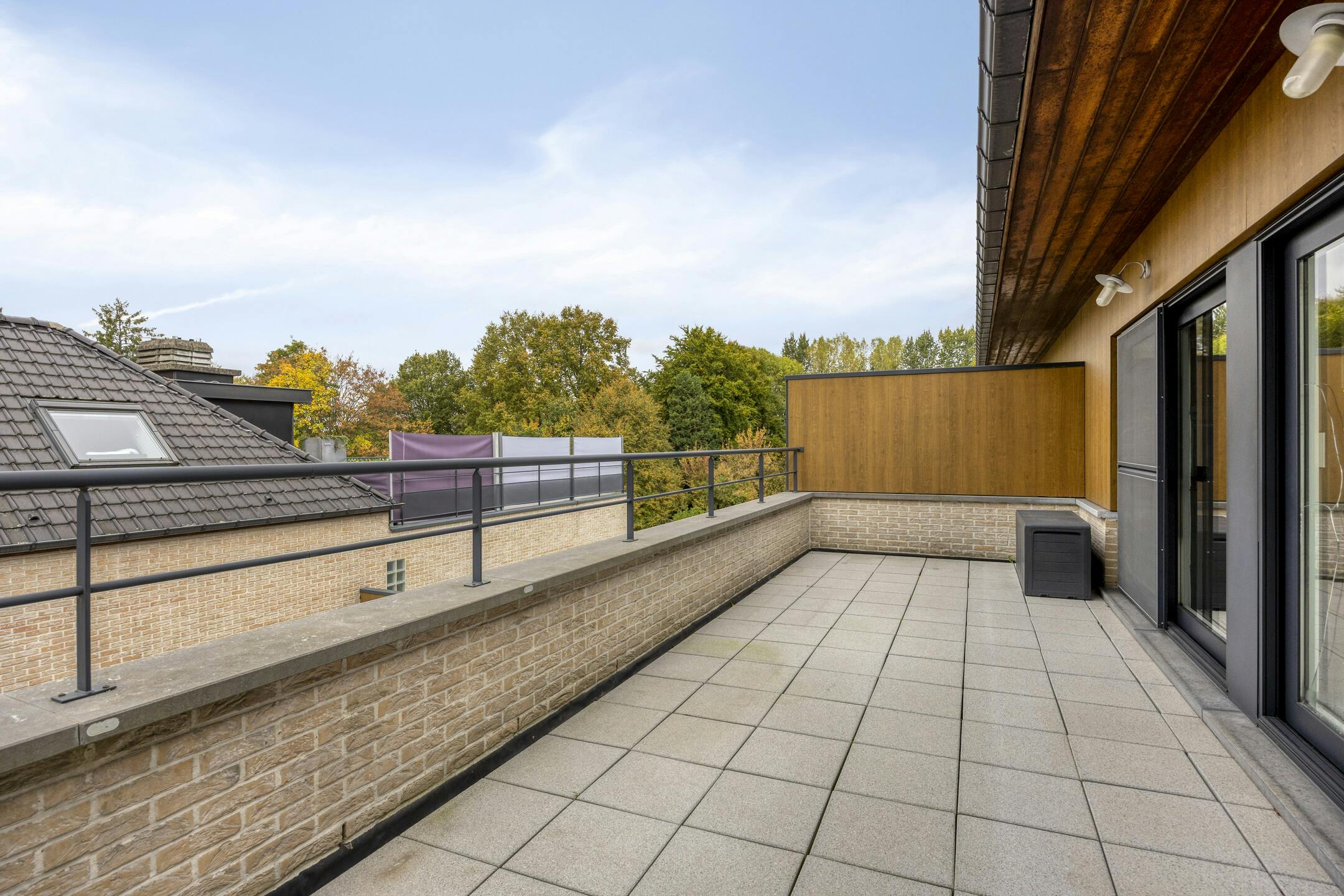 Instapklaar appartement met staanplaats en groot terras nabij centrum Diepenbeek foto 8