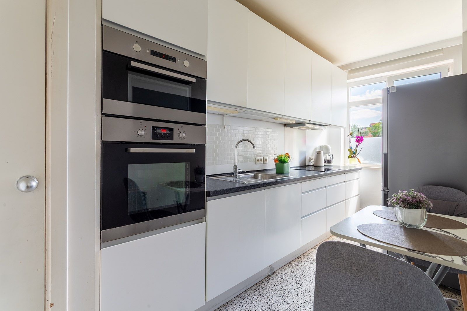 Instapklaar en energiezuinig appartement met terras foto 6