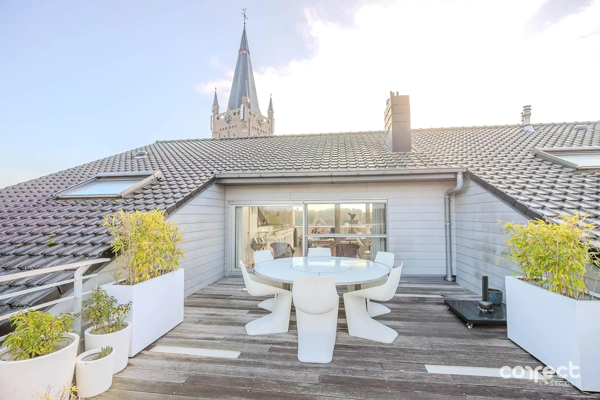 Exclusieve penthouse van 227 m² met 3 slaapkamers en 35 m² aan terrassen! foto 12