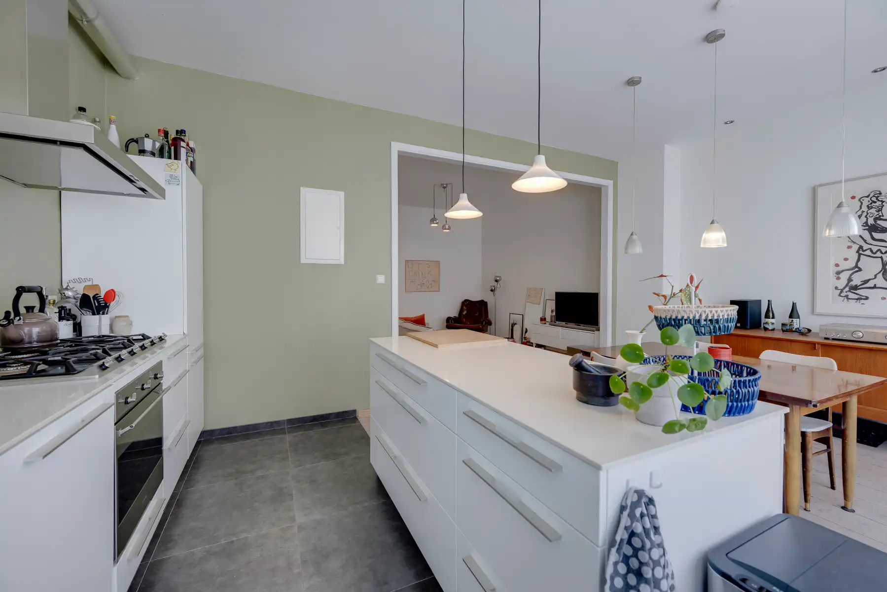 Lichtrijk en top gerenoveerd appartement nabij het Groen Kwartier foto 9