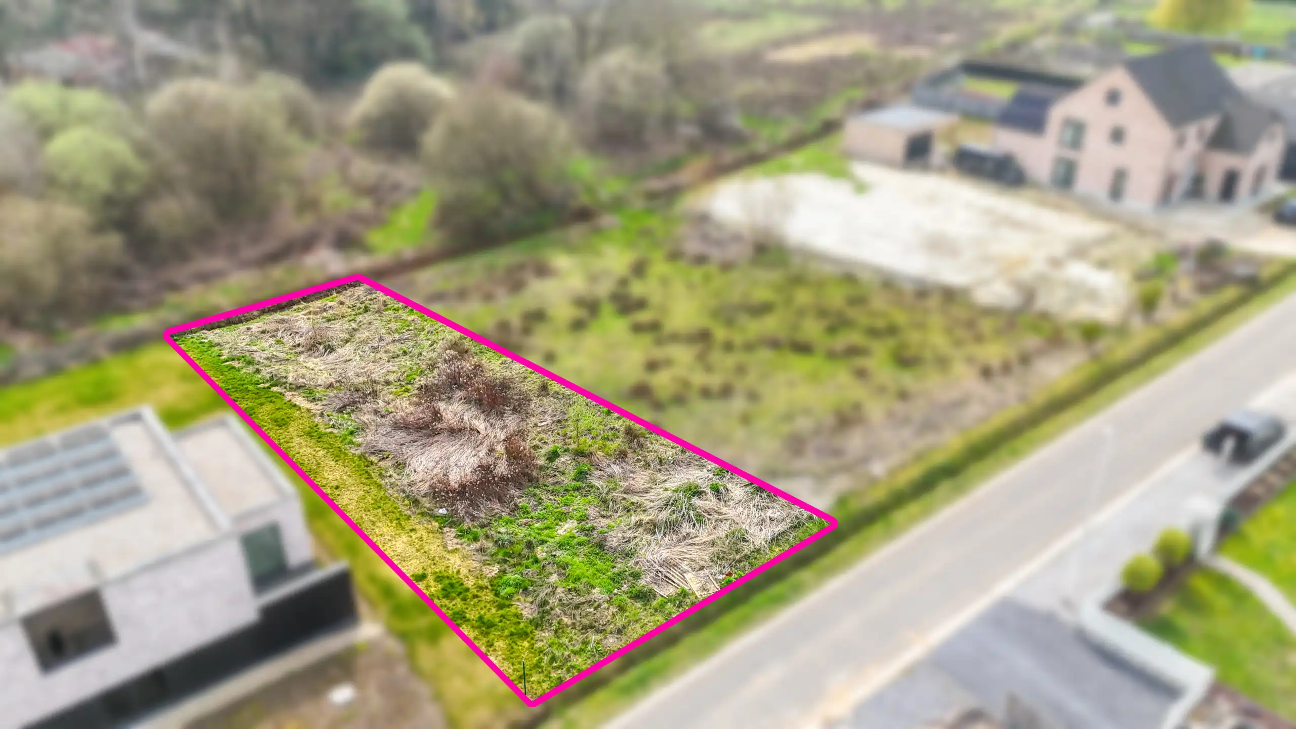 Open bouwgrond op rustige locatie nabij Heusden van 648m²! foto 2