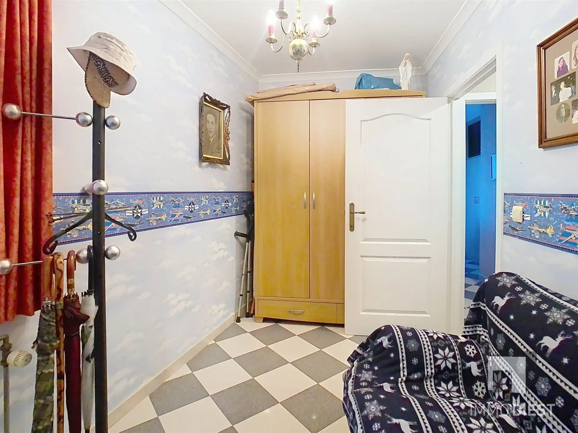 Topligging: gelijkvloers appartement mét garage en kelder foto 23