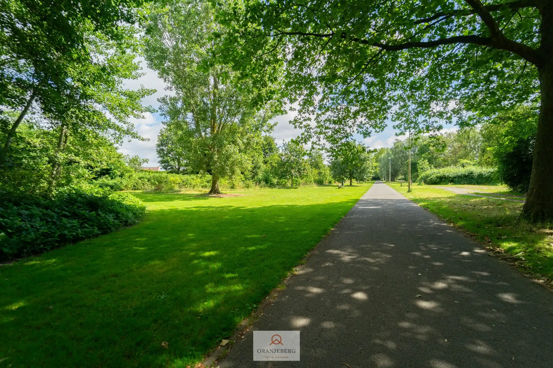 Instapklaar duplex-appartement Wondelgem! foto 20