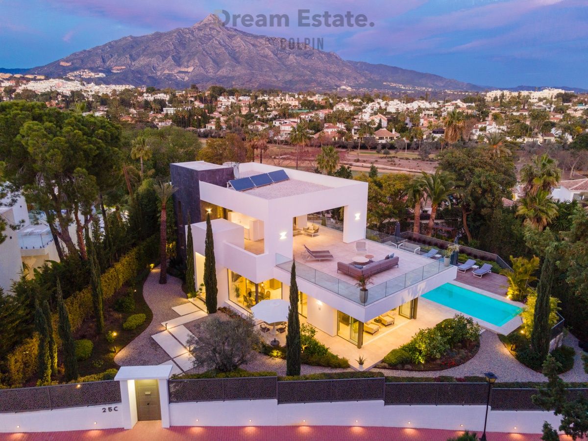 Nieuwe villa te Nueva Andalucia foto 27