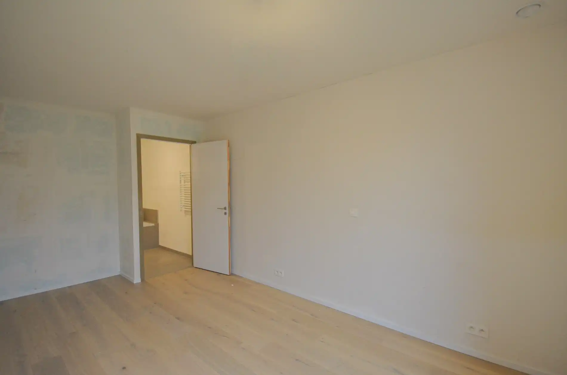 Nieuwbouw BEN-woning(bijna energie neutrale woning) in een autovrije, groene omgeving. foto 12