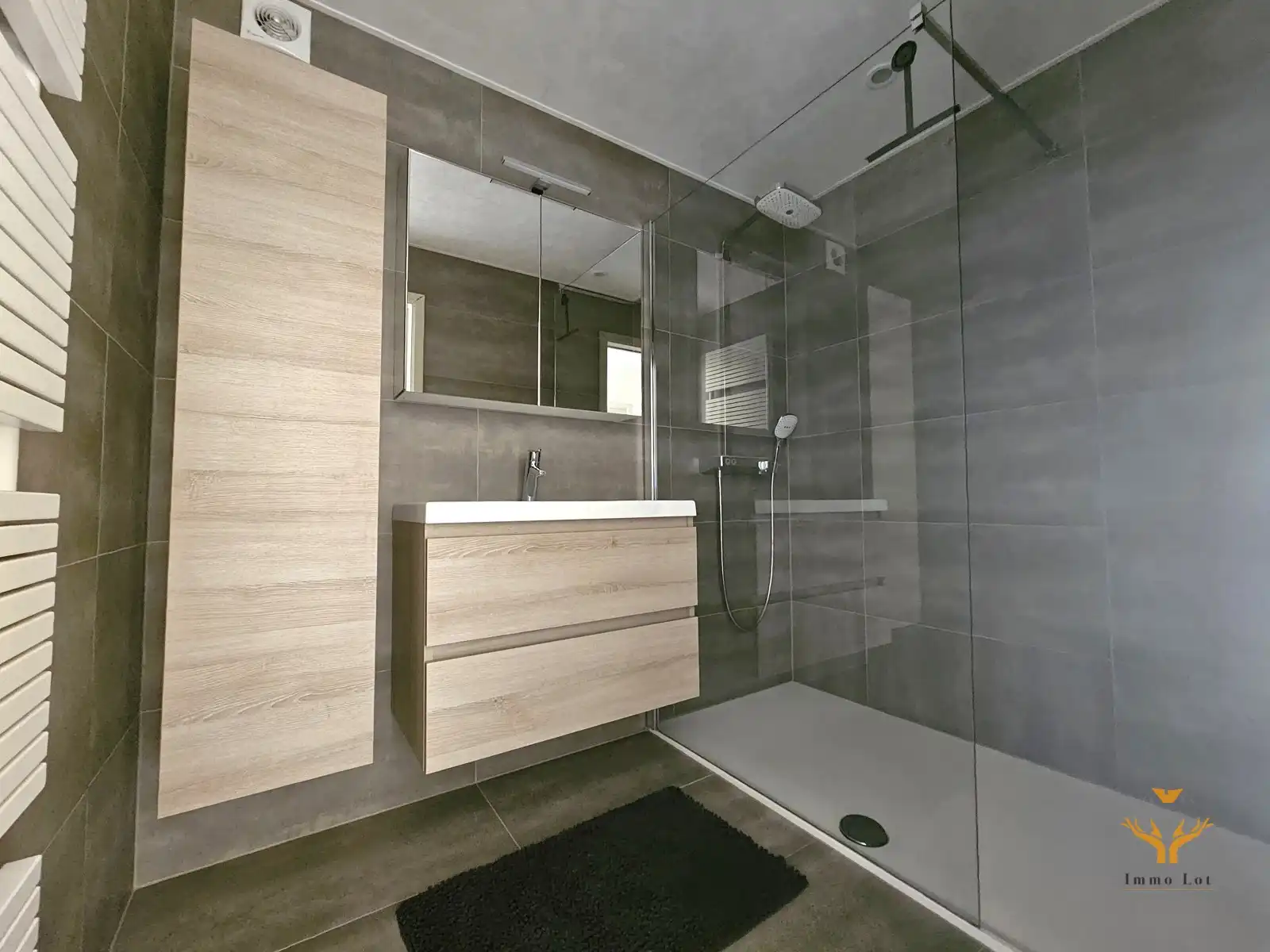 2-slaapkamer appartement met uitzicht op het Donkmeer foto 9
