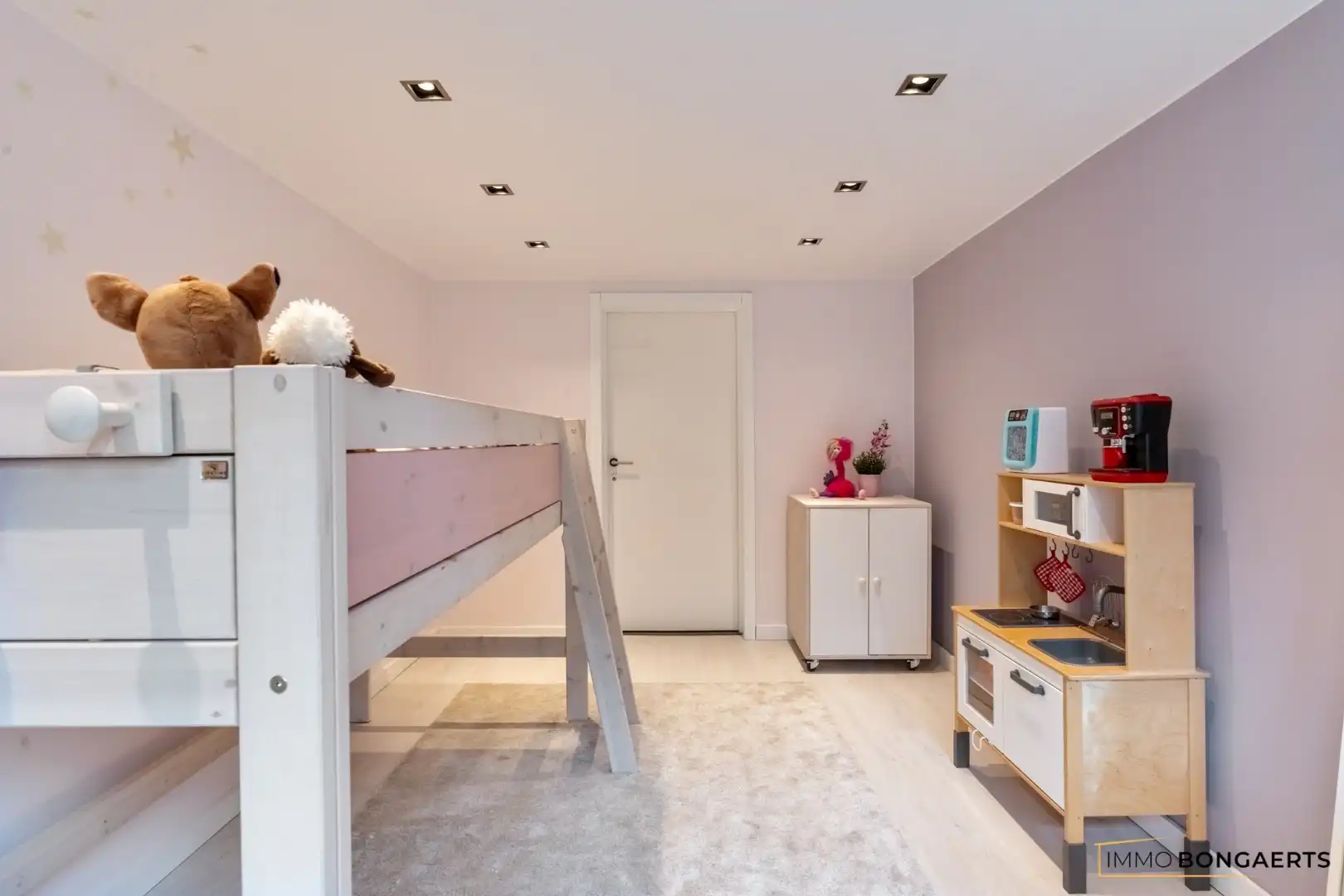 Ruime woning op rustige ligging foto 20